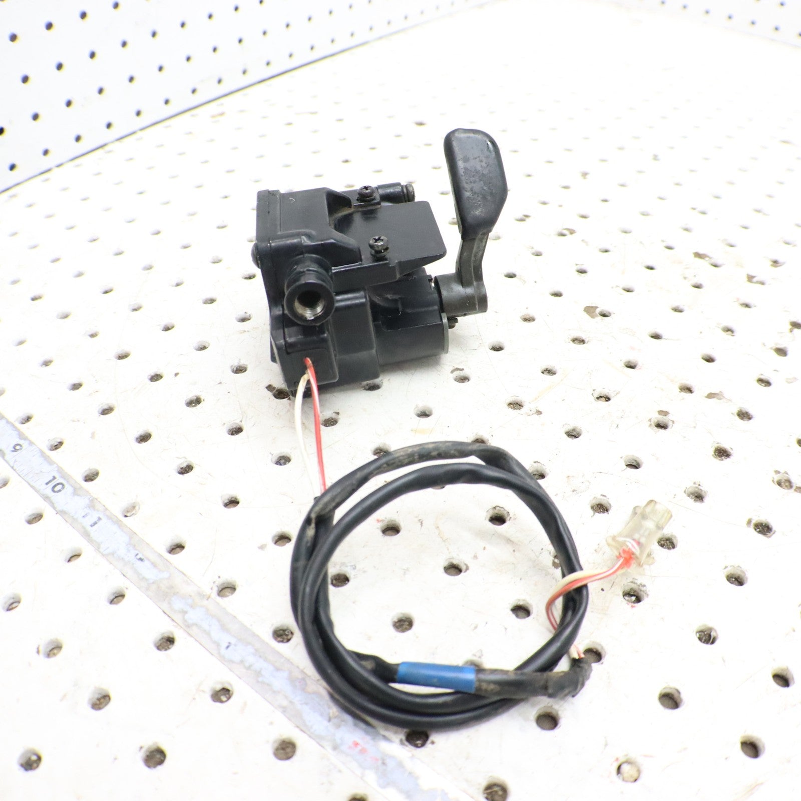 1998 Polaris Xplorer 400l Throttle Control 2010158