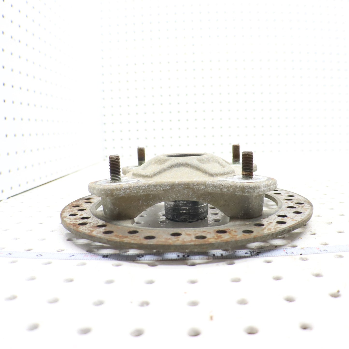 2009 Polaris Sportsman Xp 850 Wheel Hub FRONT 5135499; 5136946 