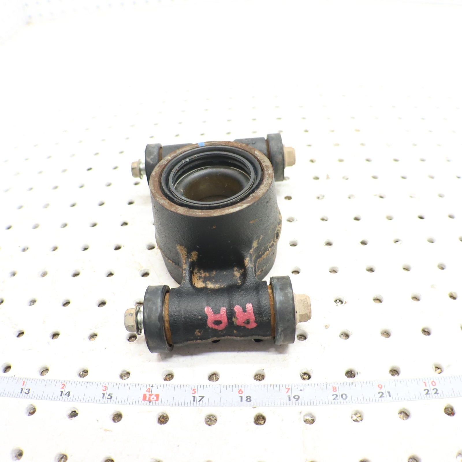 2016 SUZUKI KING QUAD 500 BEARING CARRIER KNUCKLE REAR 61600-11820