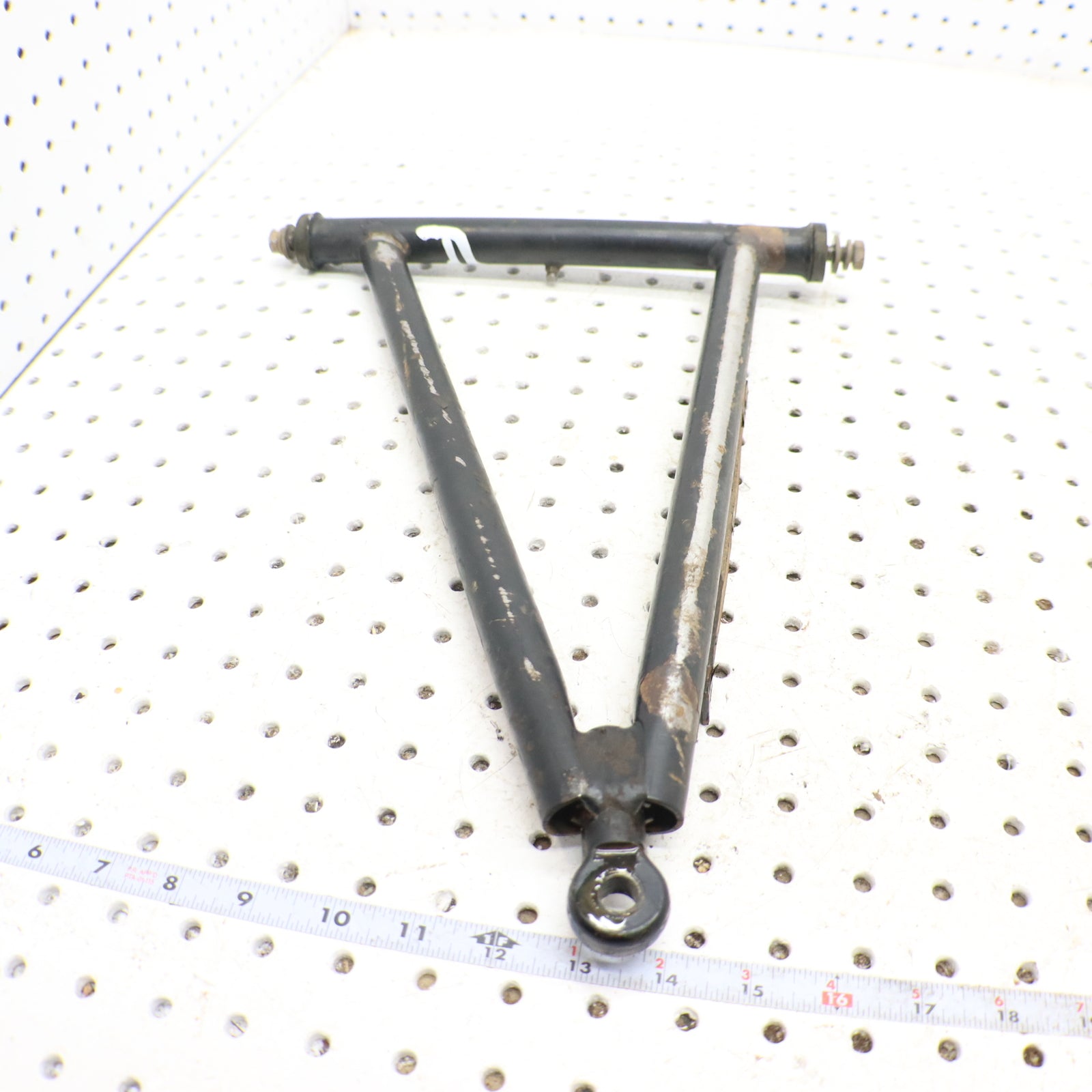2014 Polaris Sportsman 570 Front Lower Left Control A Arm 2202906