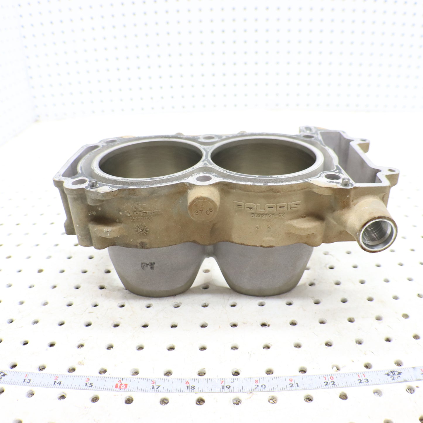 2013 Polaris Ranger Xp 900 Cylinder Jug 3022442 3022579 GOOD CONDITION 