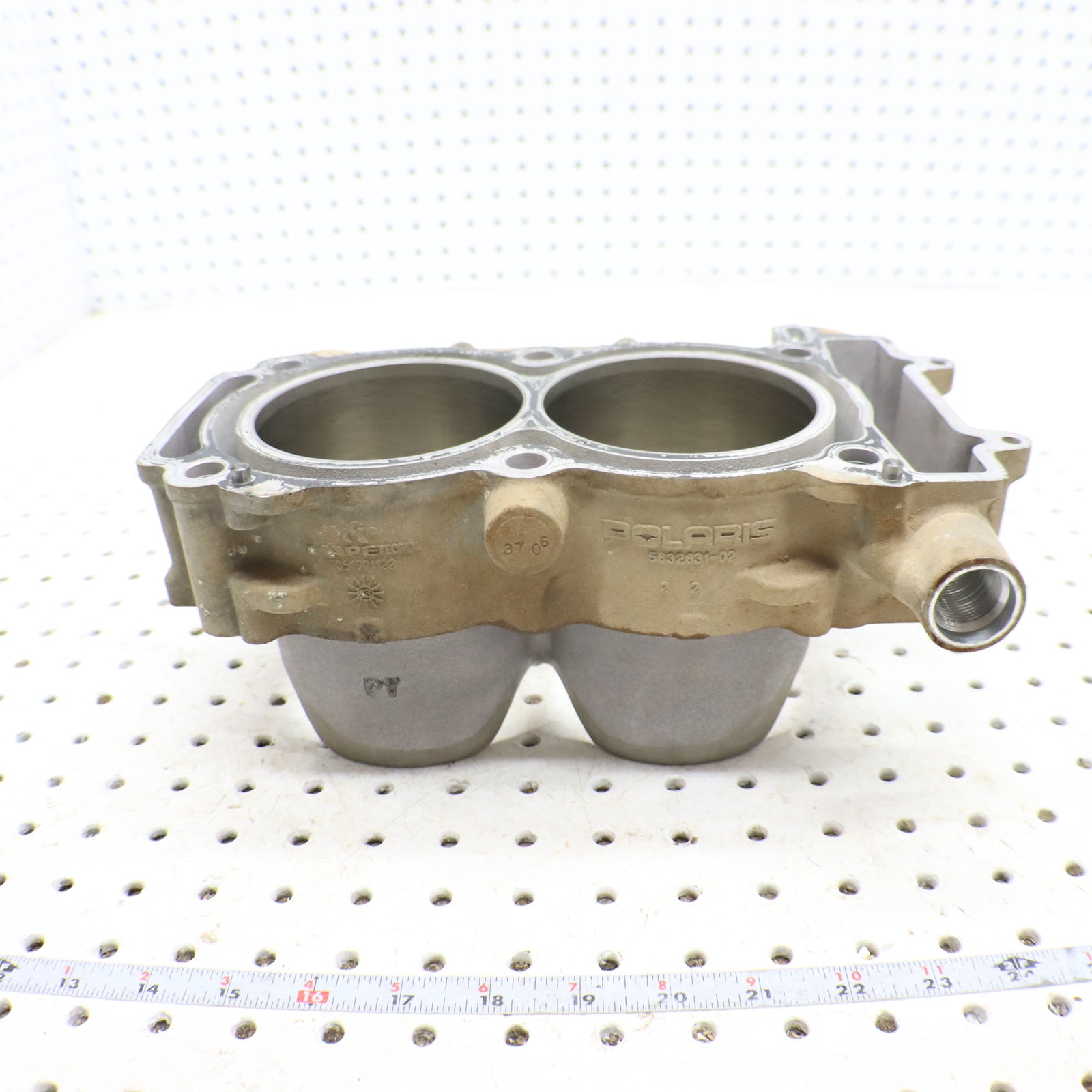 2013 Polaris Ranger Xp 900 Cylinder Jug 3022442 3022579 GOOD CONDITION 