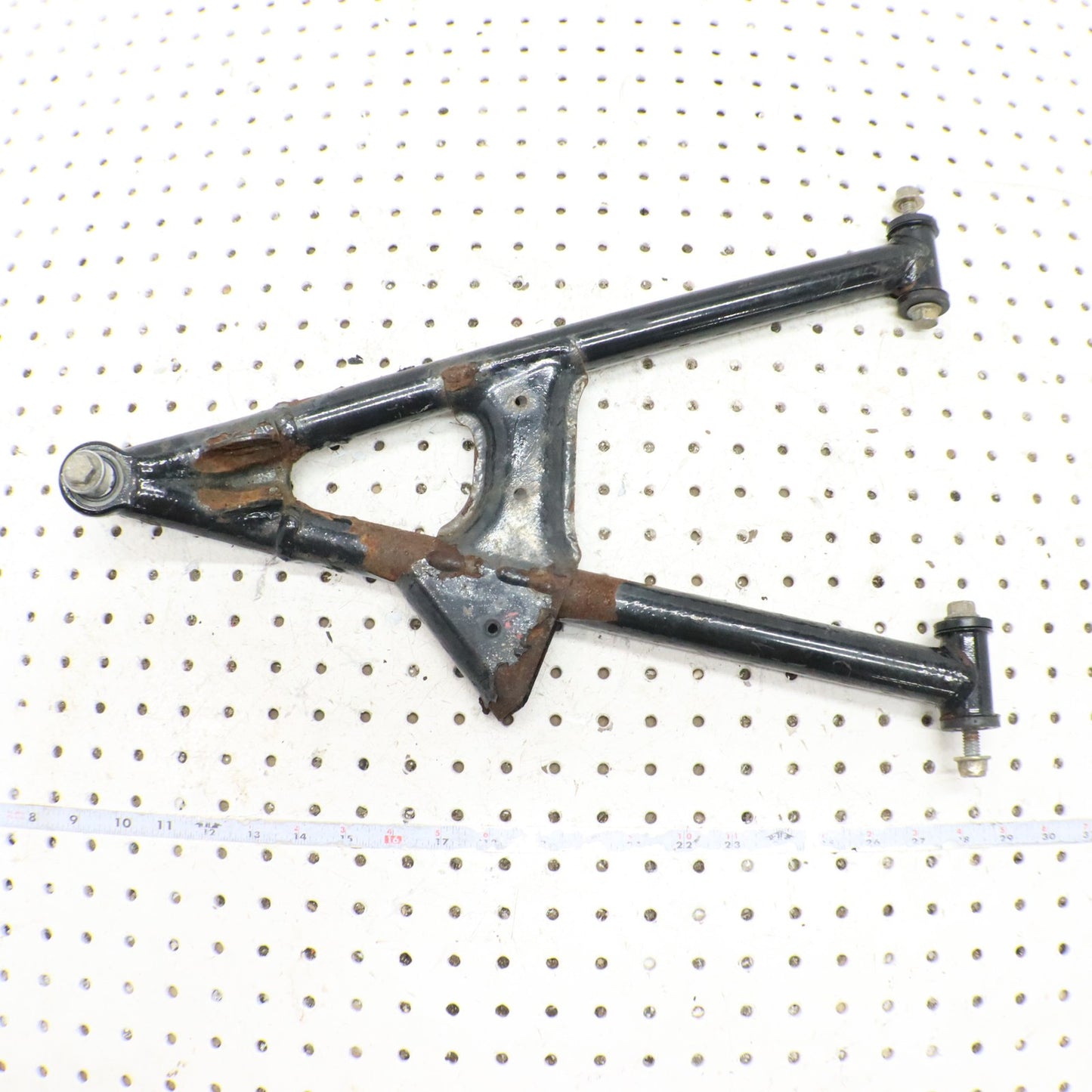 2007 Polaris Iq 600 A Arm Lower Left 2203021-067