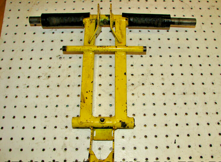 2002 POLARIS 700 RMK 151 REAR TORQUE ARM 1541615