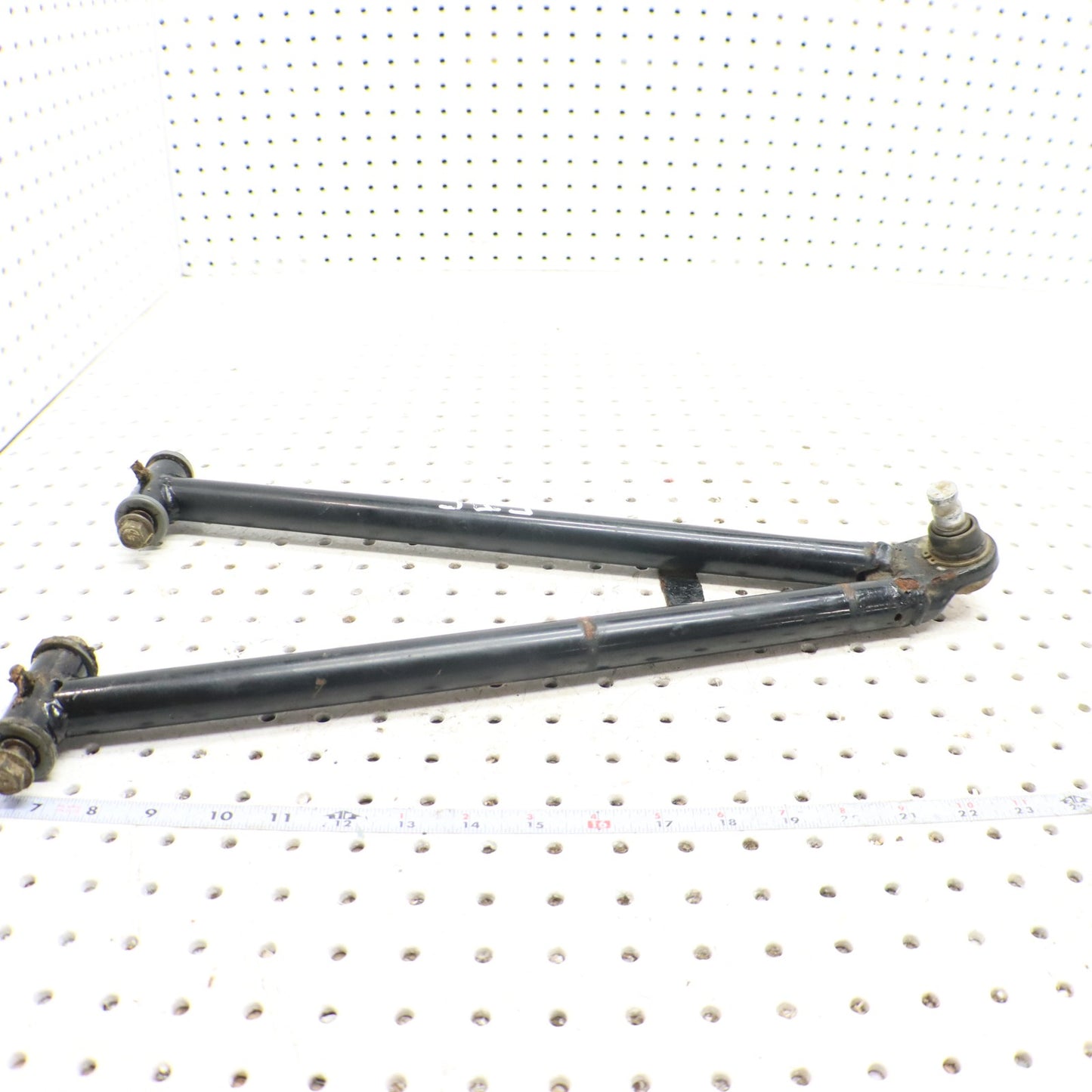 2009 Polaris Sportsman Xp 850 Front Lower Left Control A Arm 1017156-067 1019810