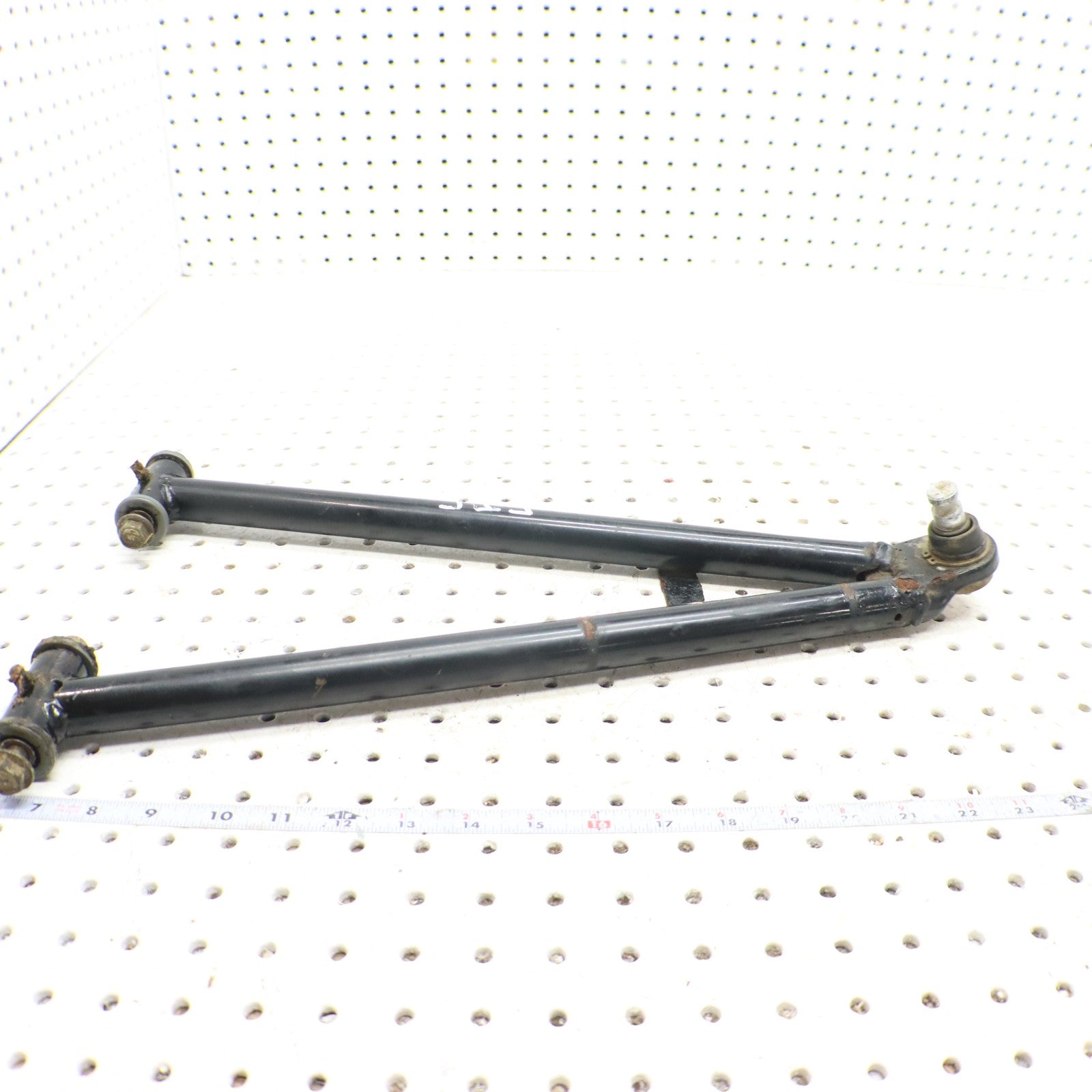 2009 Polaris Sportsman Xp 850 Front Lower Left Control A Arm 1017156-067 1019810