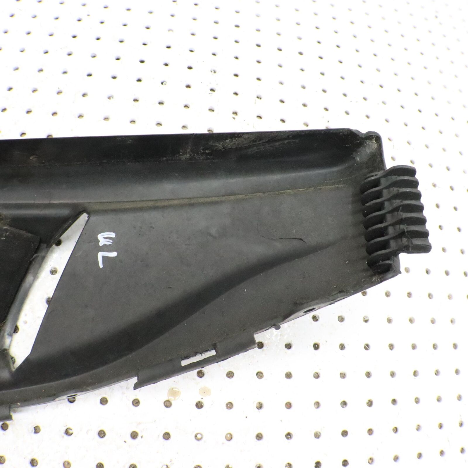 2007 ARCTIC CAT F5 LEFT SIDE PANEL COVER UPPER 2718-313; 2718-289