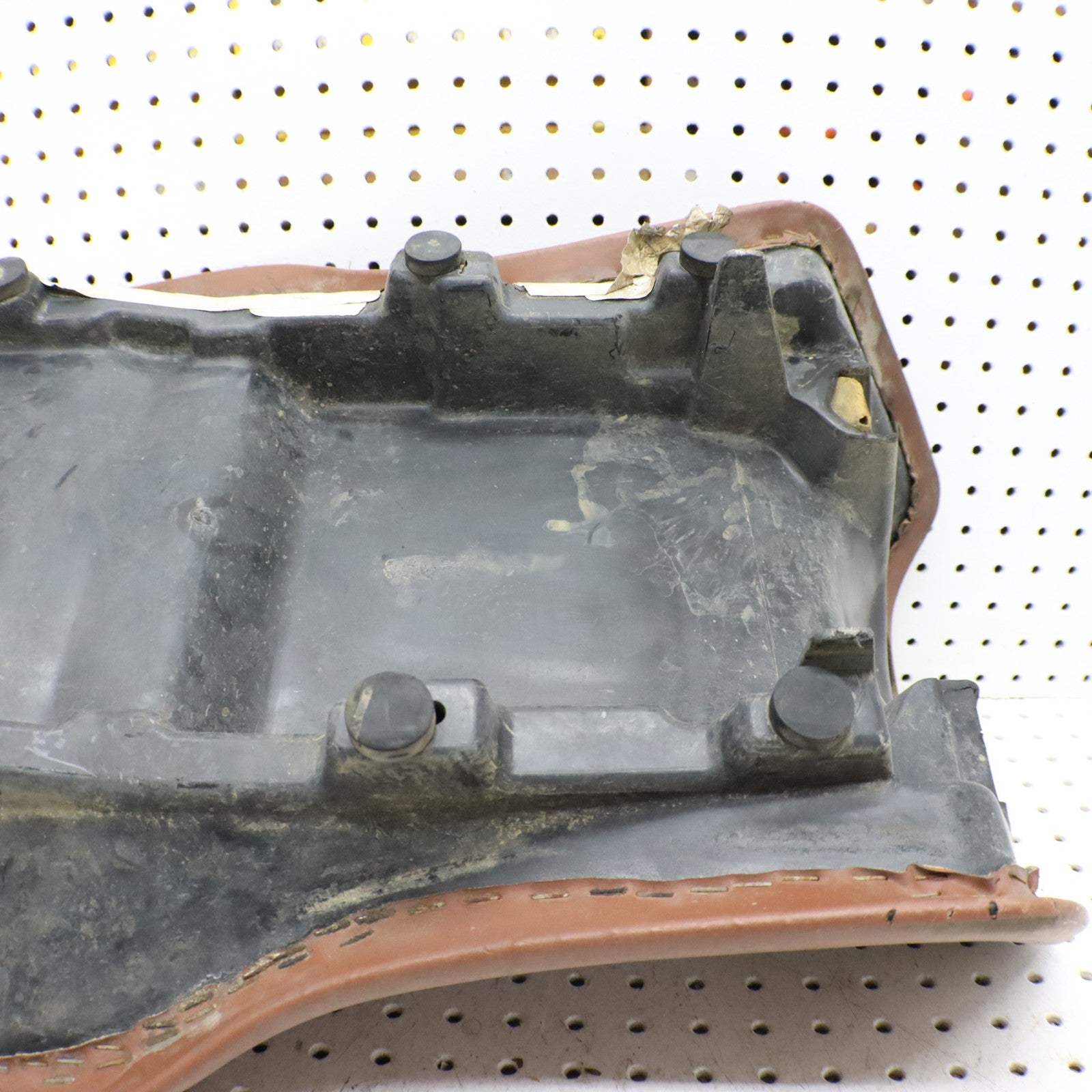 1998 Polaris Xplorer 400l Seat 2682360-218 2683222-070