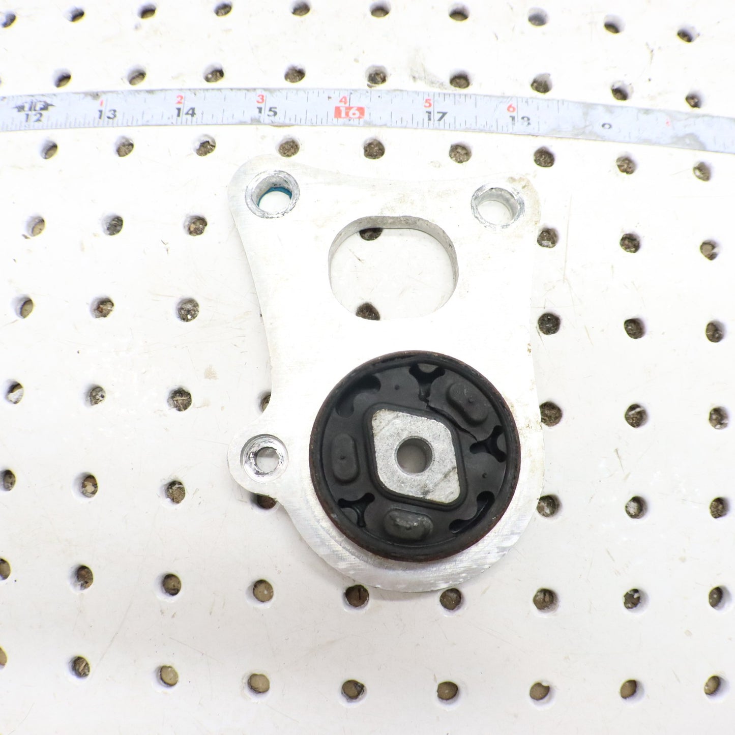 2009 Arctic Cat Crossfire R 8 Motor Engine Mount 0708-581