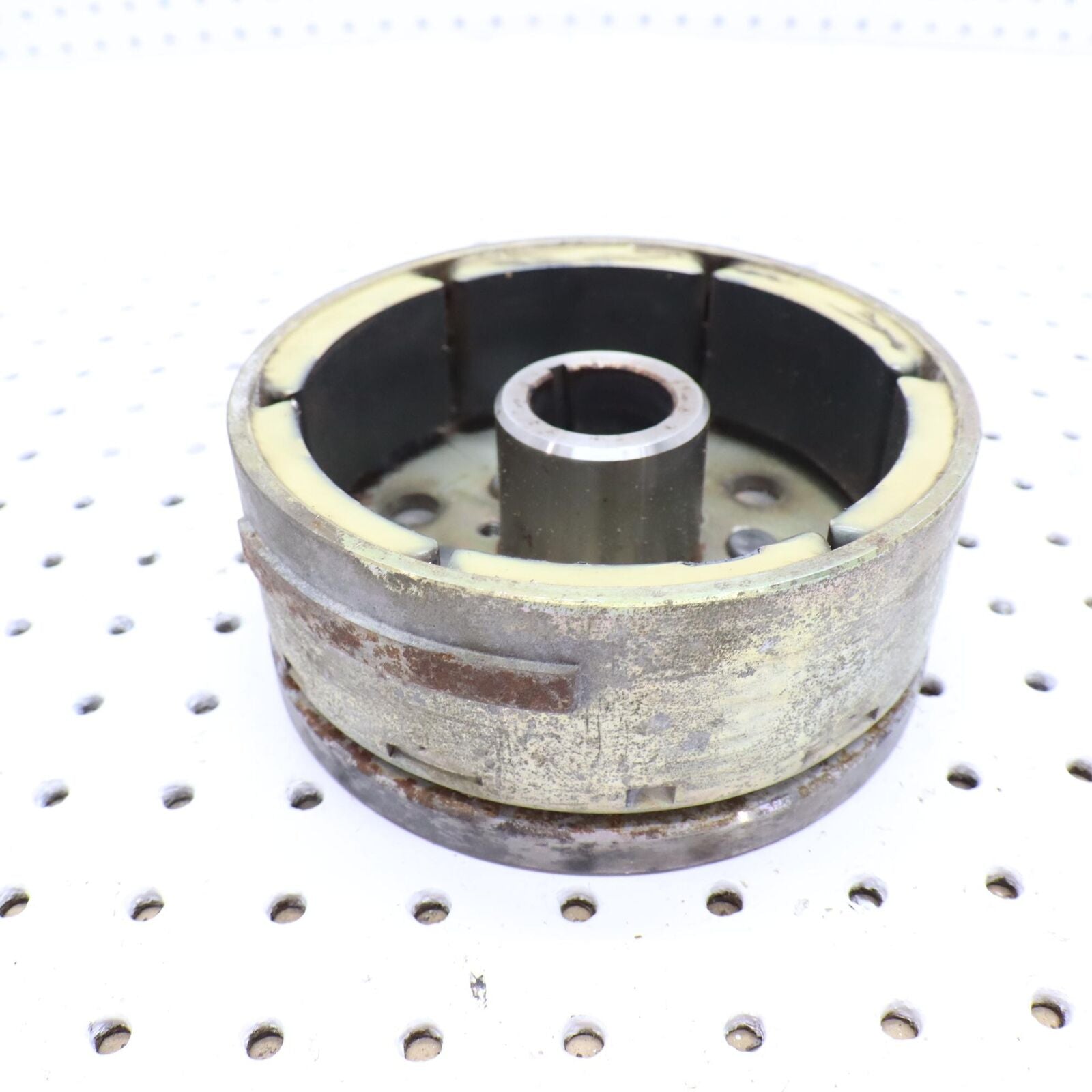 2002 ARCTIC CAT ZR 600 MAGNETO GENERATOR FLYWHEEL ROTOR 3005-698 FP9414