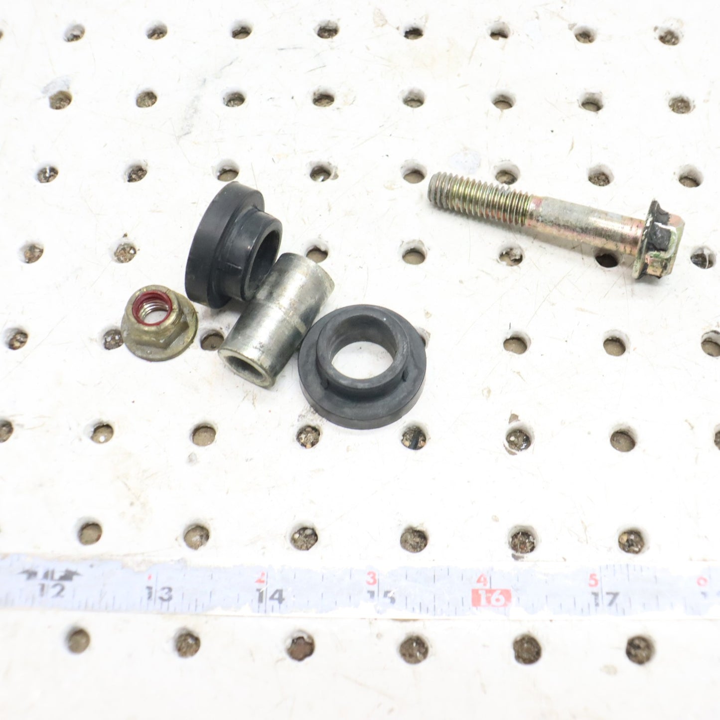 2007 Polaris Iq 600 Shock Bushing Bolt Spacer 1700036; 1700079; 7518554