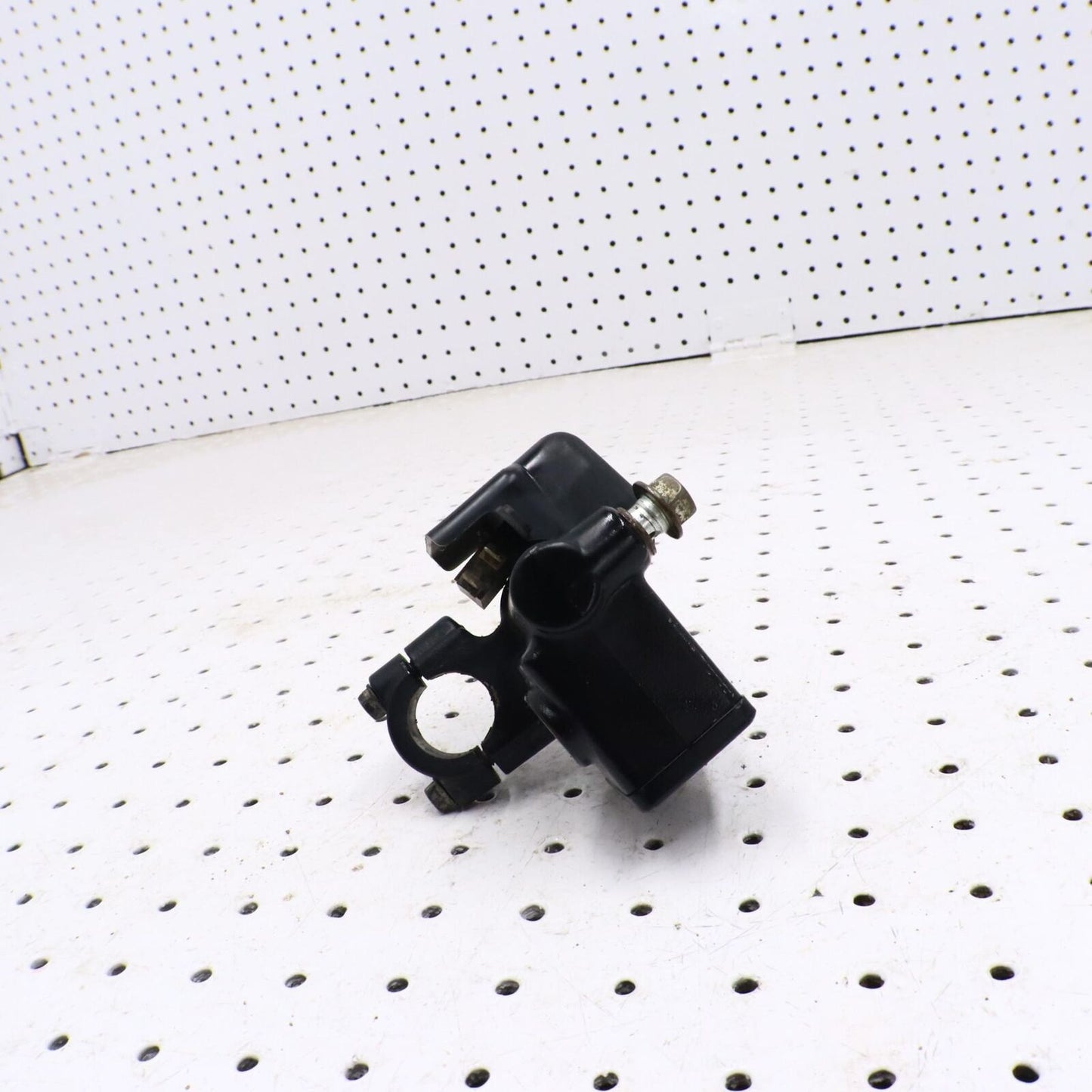 2013 YAMAHA GRIZZLY 700 FRONT BRAKE MASTER CYLINDER 1HP-2583T-00-00