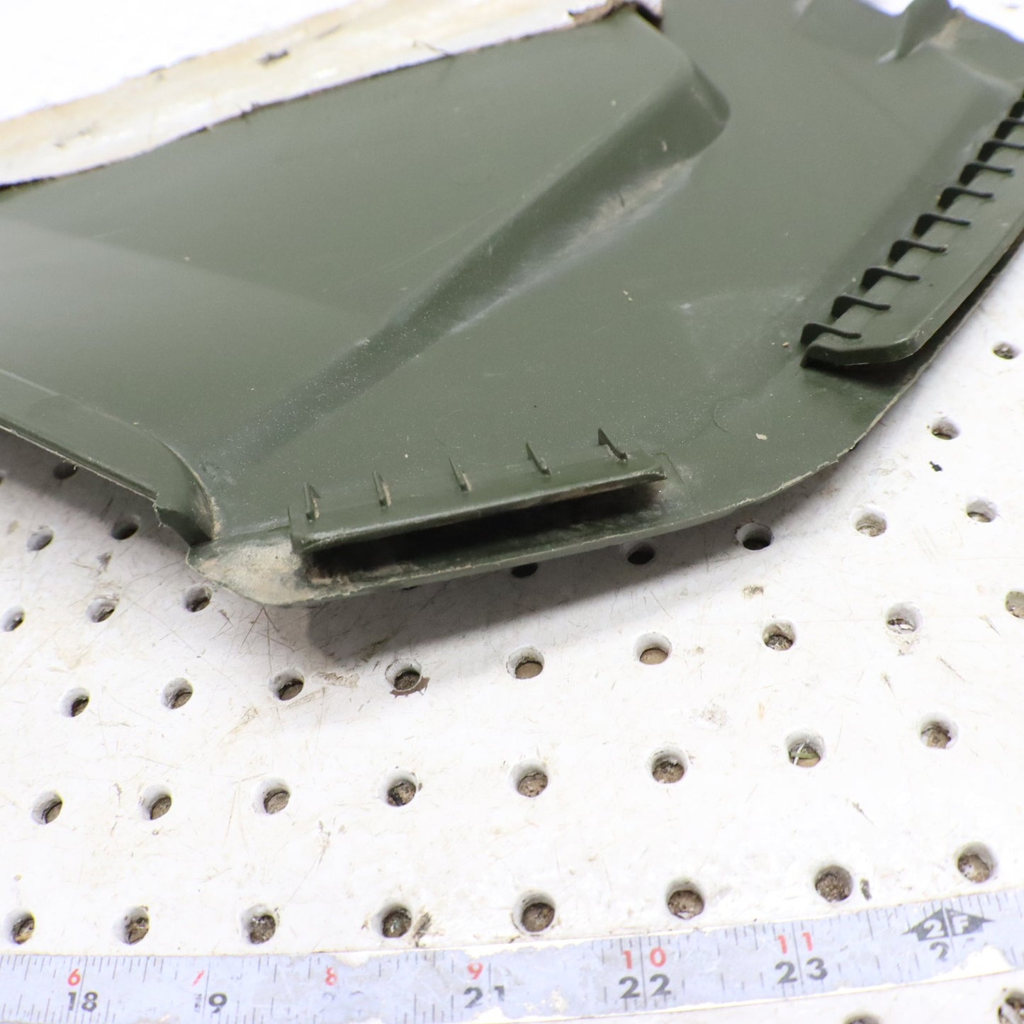 2015 Polaris Sportsman 570 Side Panel Cover Right 2636441-498 GREEN