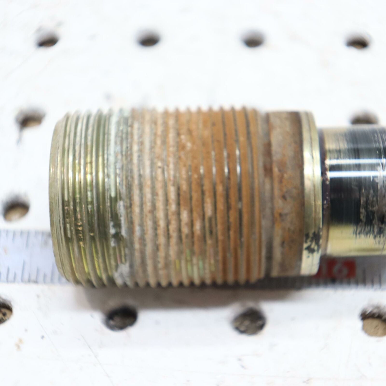 2000 POLARIS MAGNUM 325 SWINGARM PIVOT, BOLT THREADED 5131864