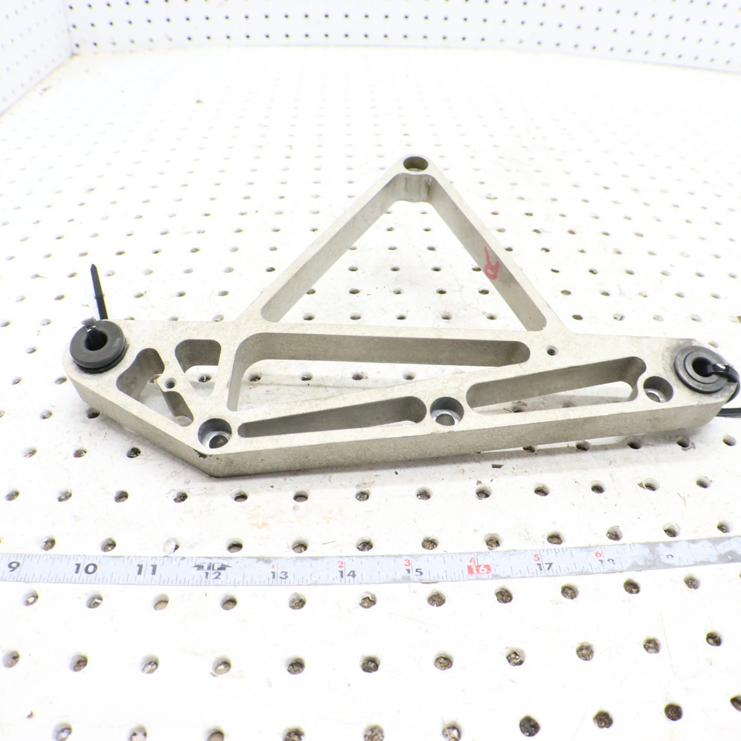 2016 Polaris Rush 800 Side Crank Right Suspension Arm Bracket 5138644 ; 5140959