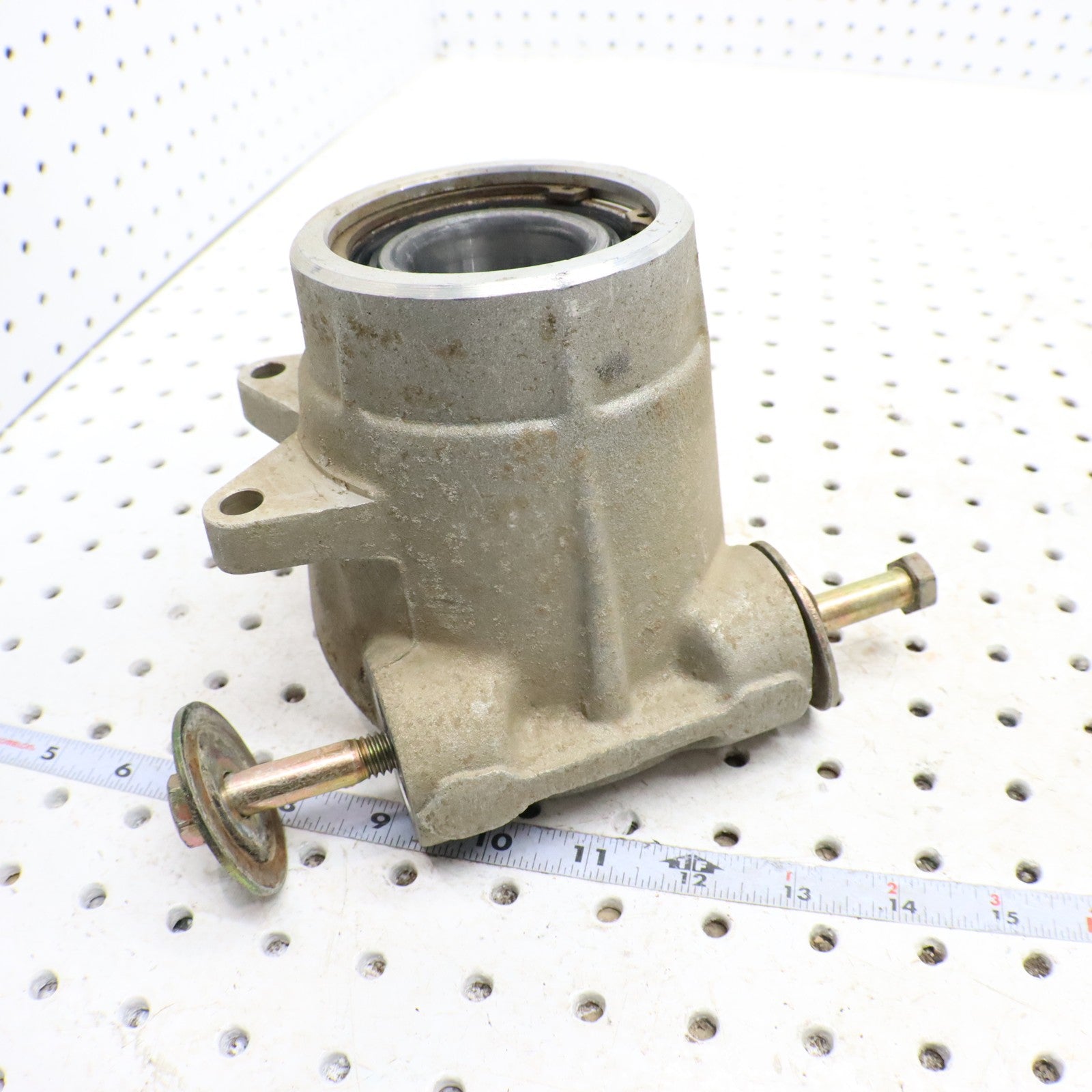 2015 Polaris Sportsman 570 Bearing Carrier Knuckle Rear 5135563 LEFT