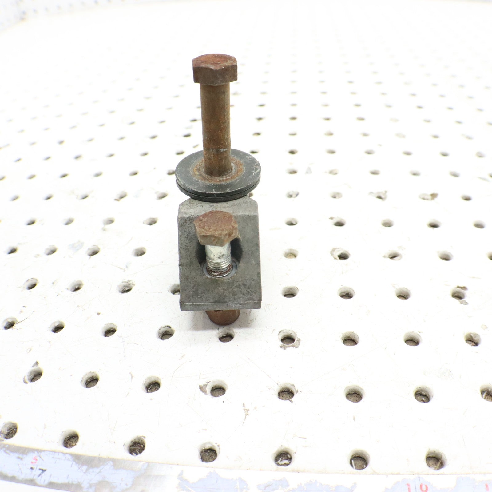 1995 Polaris Xcr 600 Idler Wheel Mount Block 5630399