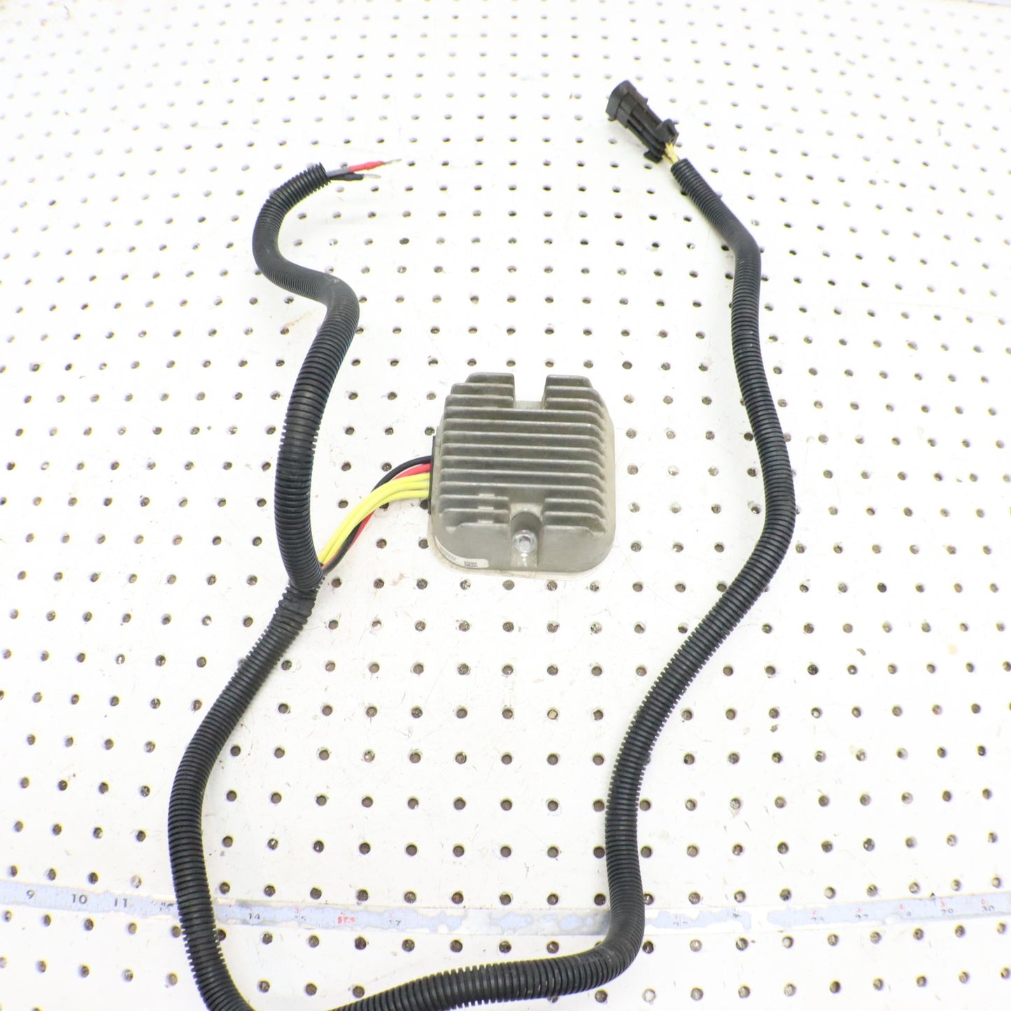 2014 Polaris Sportsman 570 Voltage Regulator 2207958; 4015230