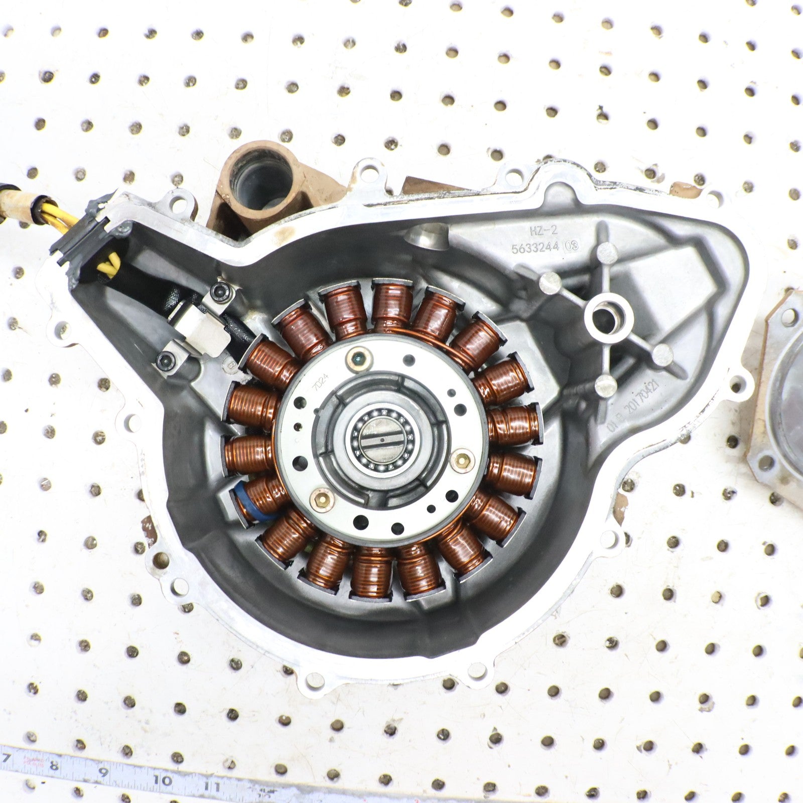 2017 Polaris Sportsman 570 Stator Cover Waterpump 2205170; 3022724; 5144584 