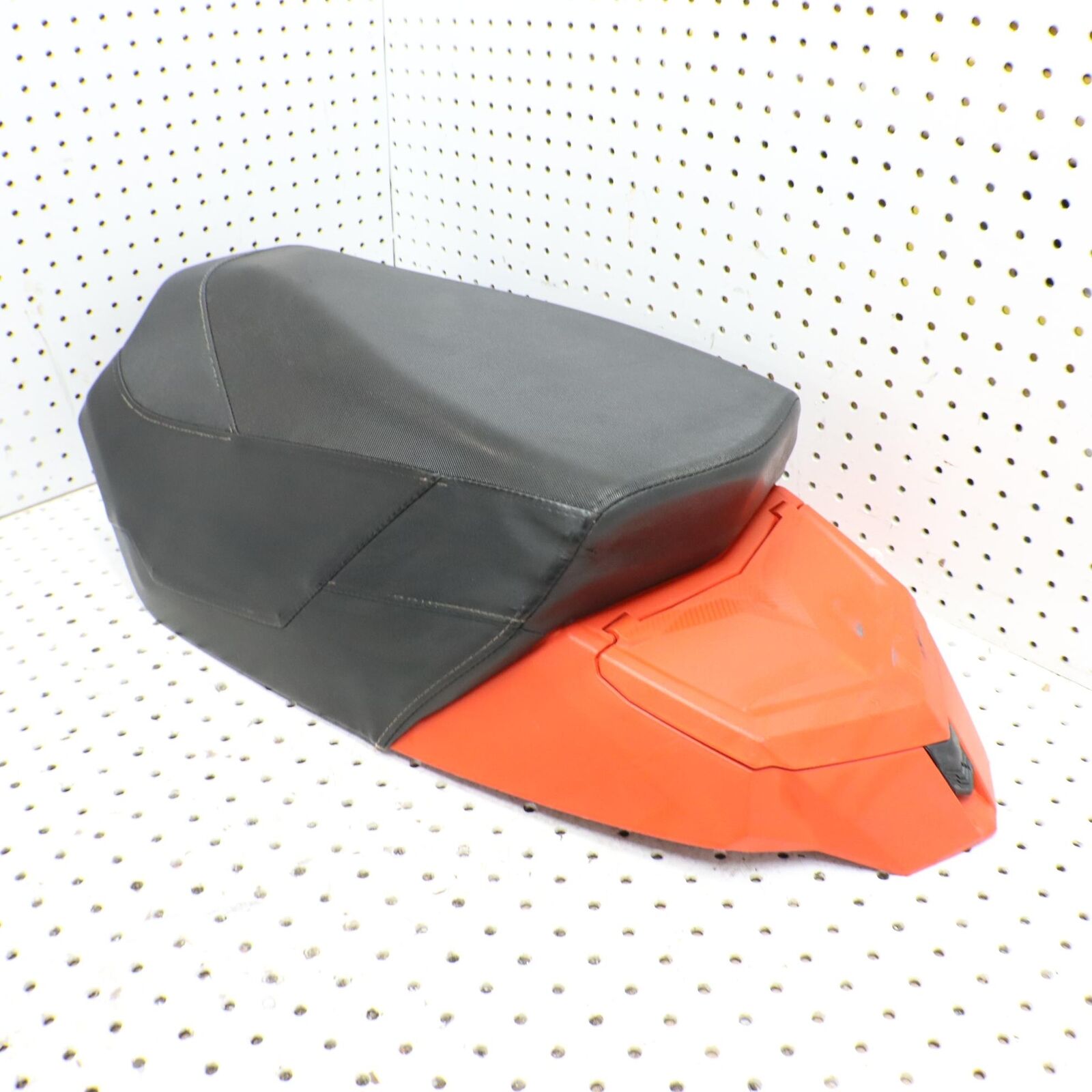 2009 SKI-DOO SUMMIT X 800R SEAT SADDLE 510005749 2014 SUMMIT  