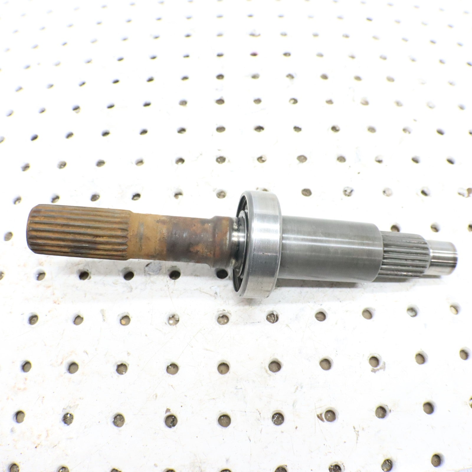 2009 Polaris Sportsman 800 Transmission Gearcase Front Output Shaft 3233625