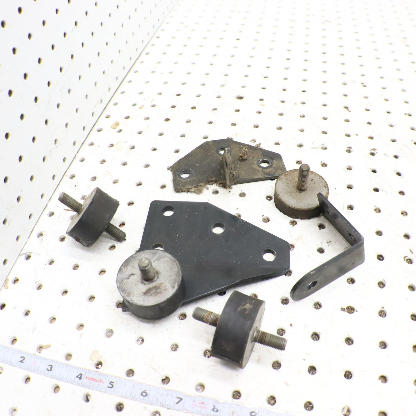 1995 Polaris Xplorer 400 Engine Motor Mounts 5222415-067 1040231-067 