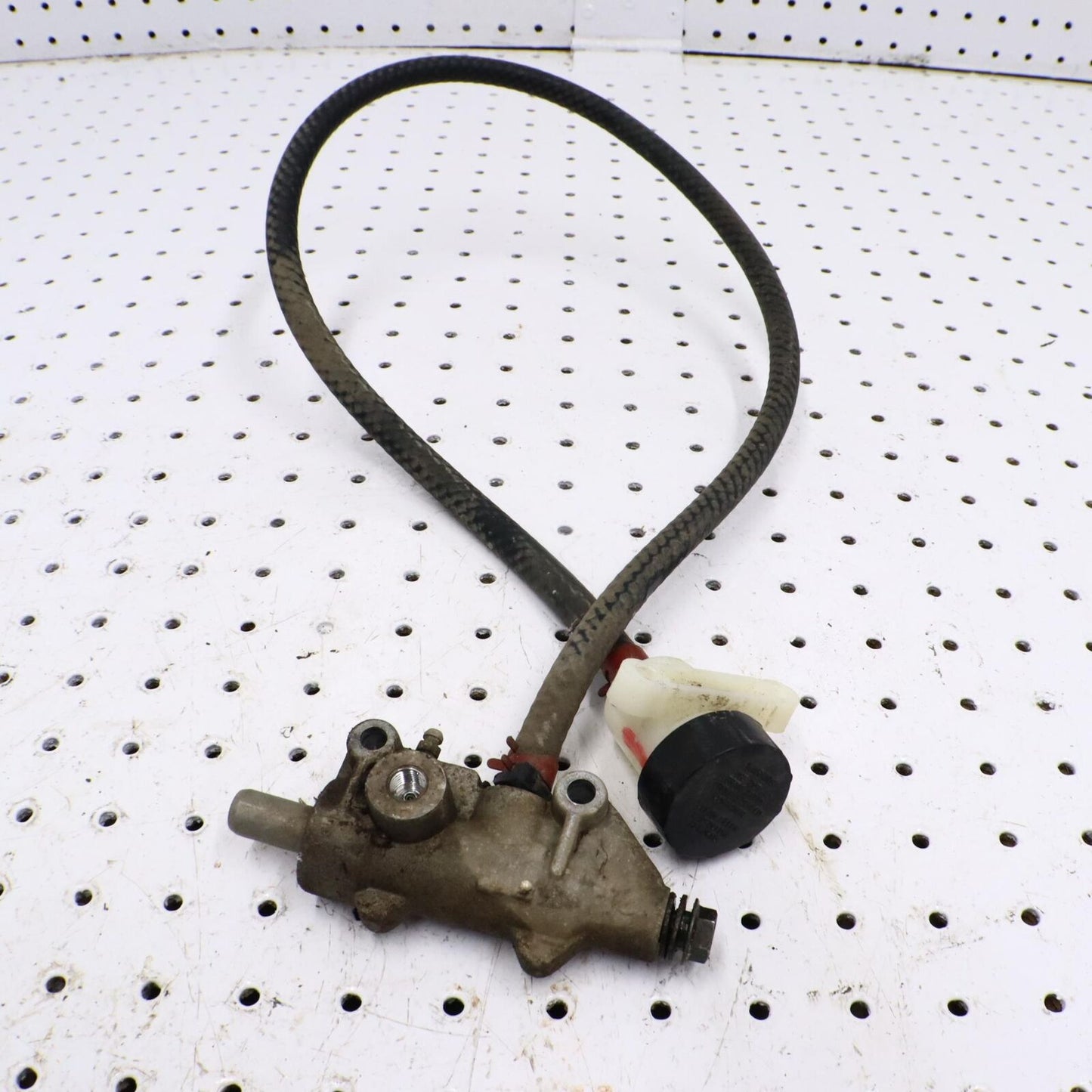 2013 POLARIS SPORTSMAN 550 REAR BRAKE MASTER CYLINDER 1911123; 1913033