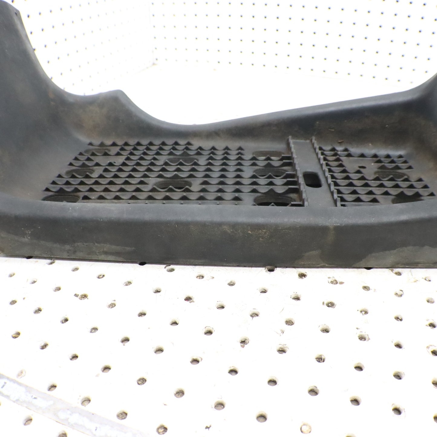 1995 Polaris Xplorer 400 Left Footwell Step Stand Footrest 5432056-070 5432221