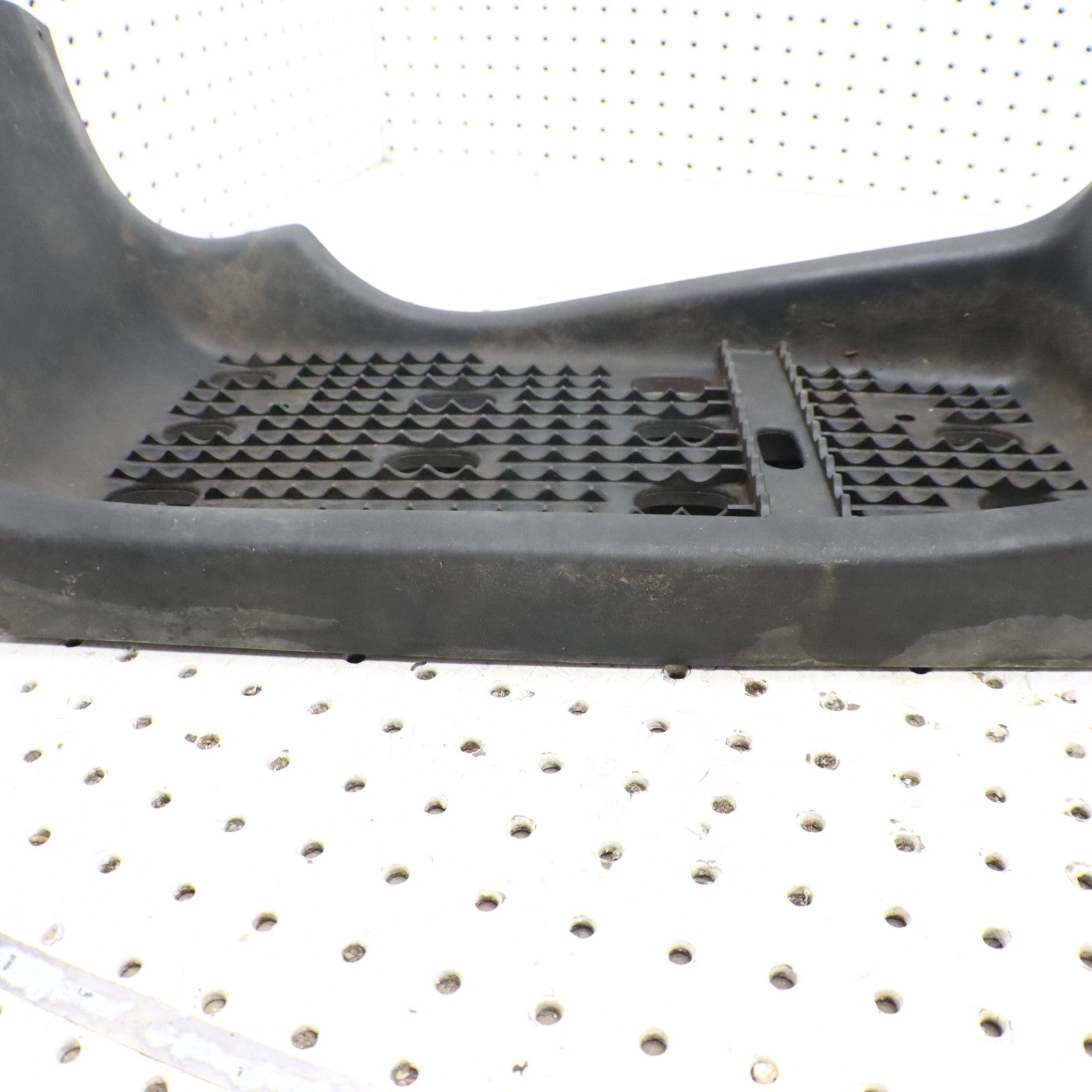 1995 Polaris Xplorer 400 Left Footwell Step Stand Footrest 5432056-070 5432221