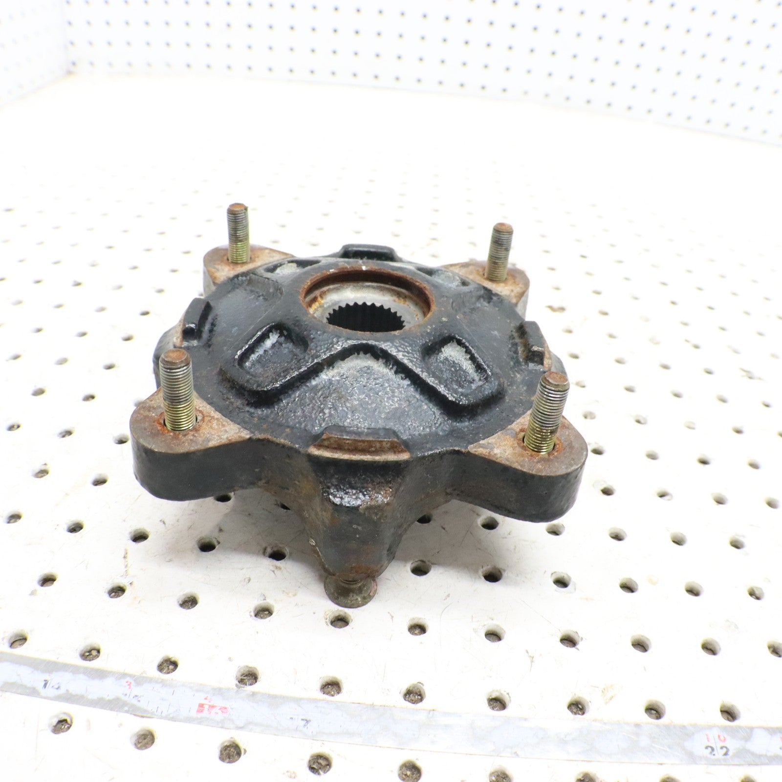 2013 Polaris Ranger 800 Front Wheel Hub 5137659-067