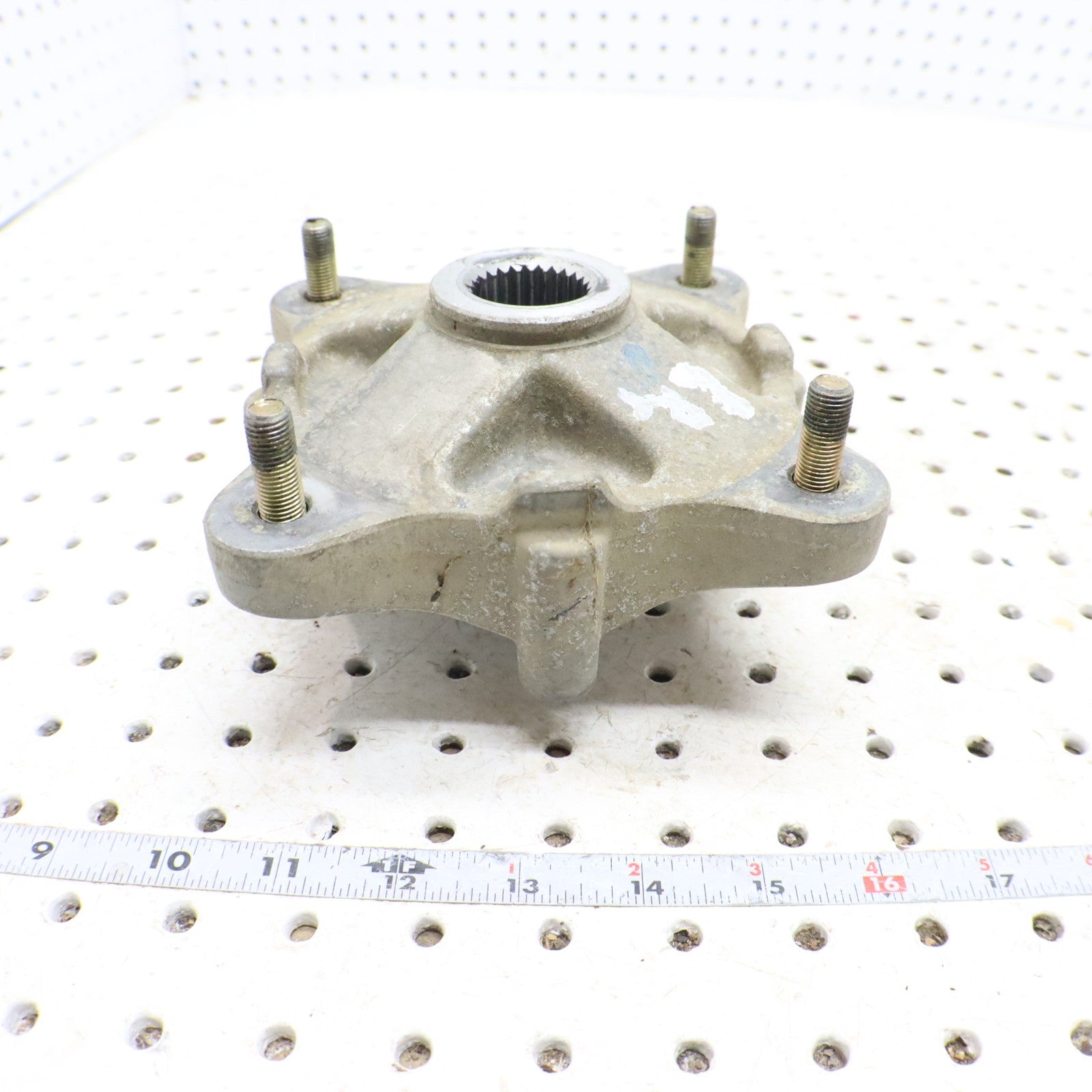 2008 Polaris Sportsman 800 Wheel Hub 5135113; 5143629 REAR 
