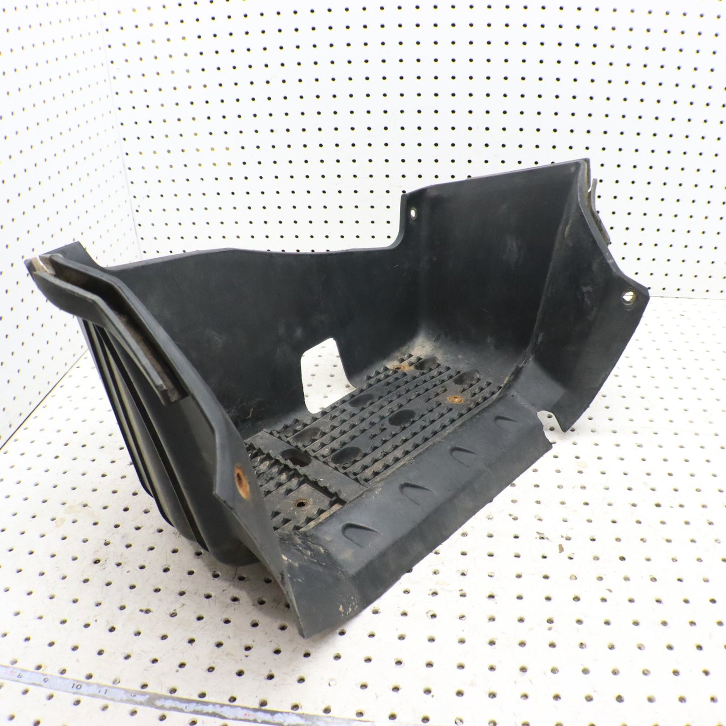 2012 Polaris Sportsman 500 Right Footwell Step Stand Footrest 5436932-070