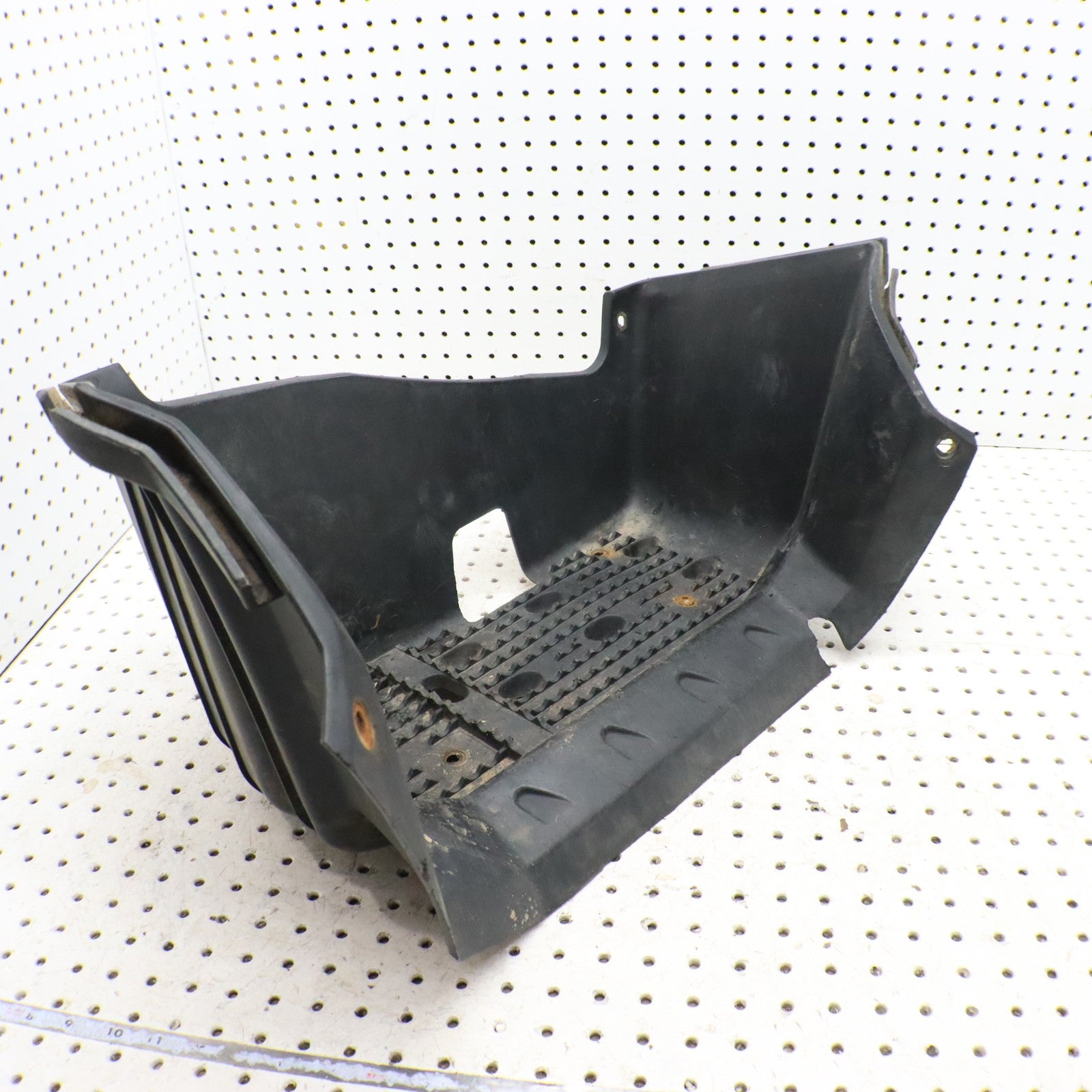 2012 Polaris Sportsman 500 Right Footwell Step Stand Footrest 5436932-070