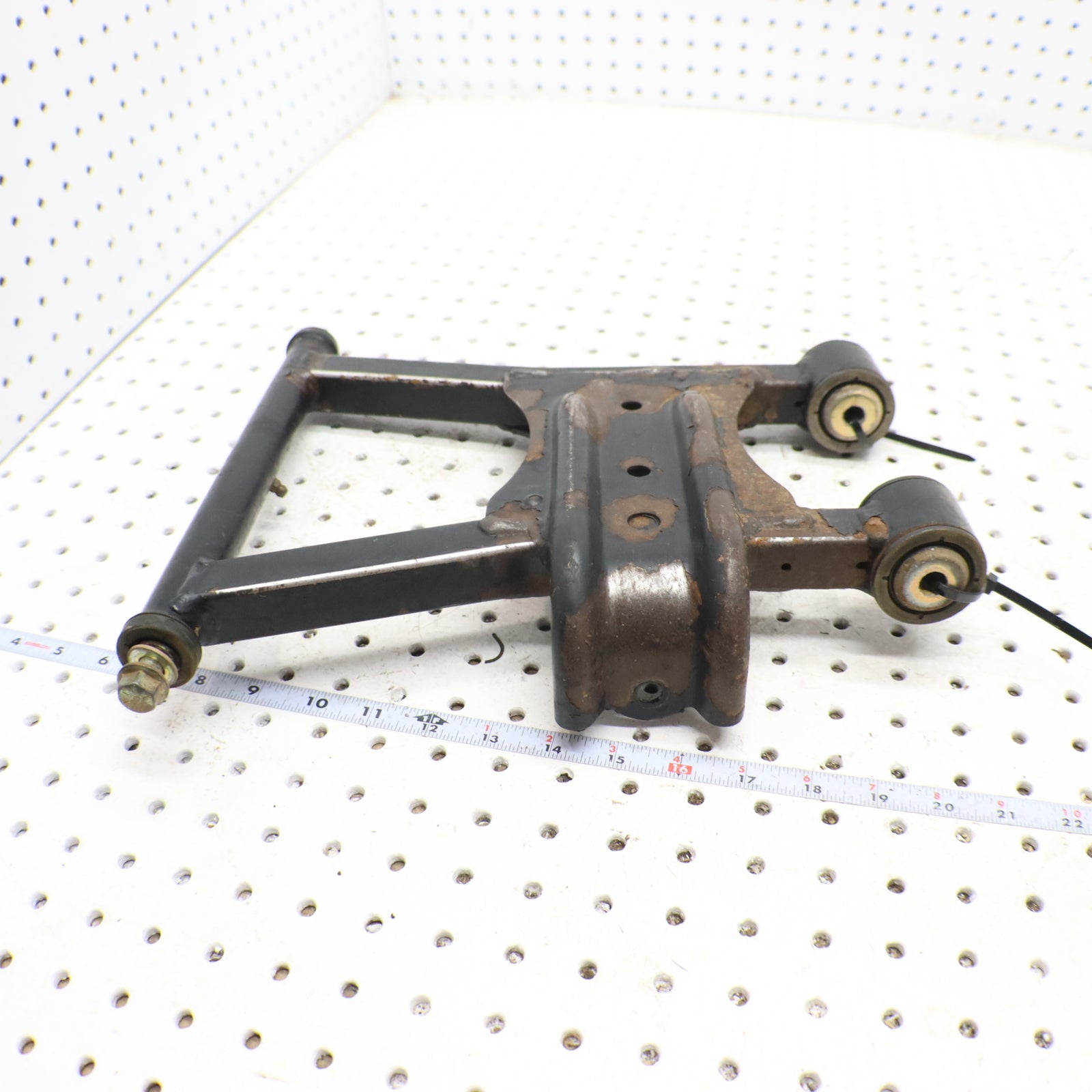 2014 Polaris Sportsman 570 Lower Right Rear Control A Arm 1015889-067