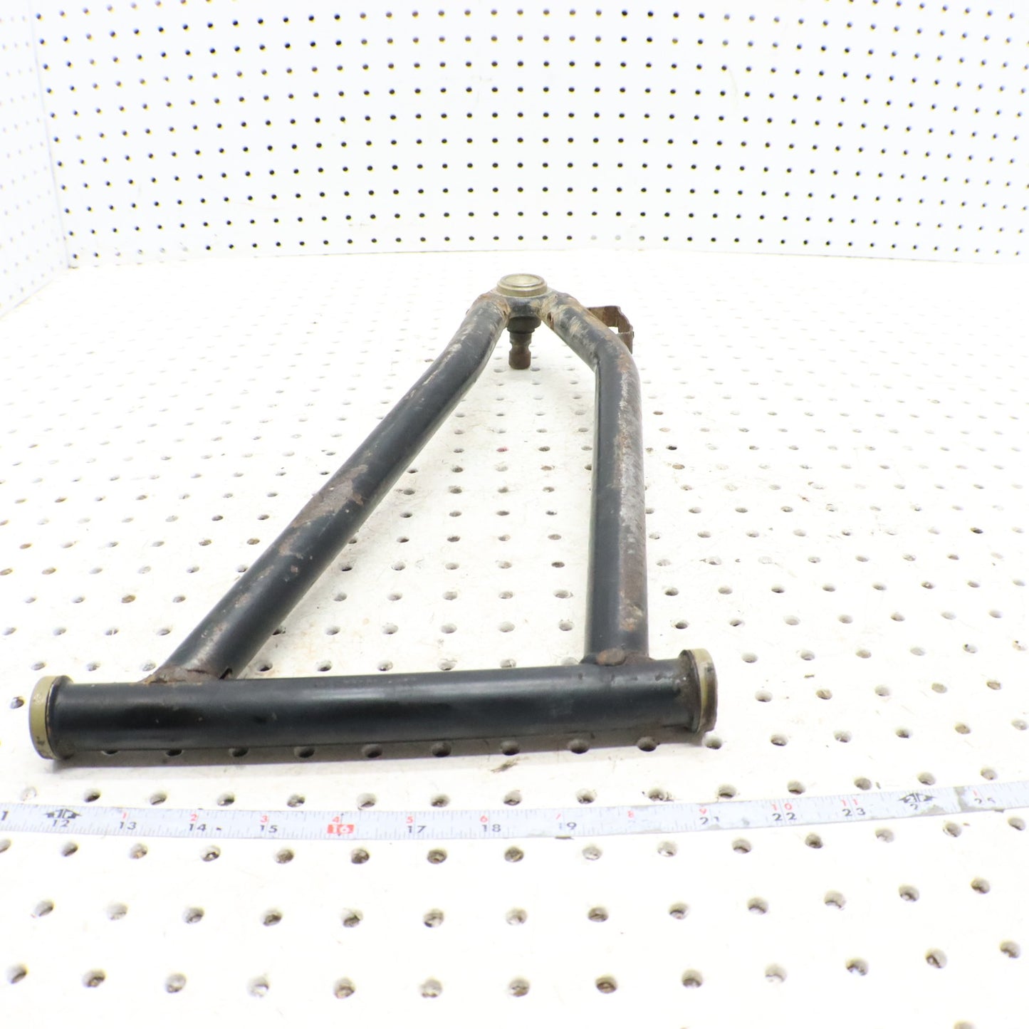 2009 Polaris Rzr 800 Lower Front Right Control A Arm 1015456-458; 1018206-458