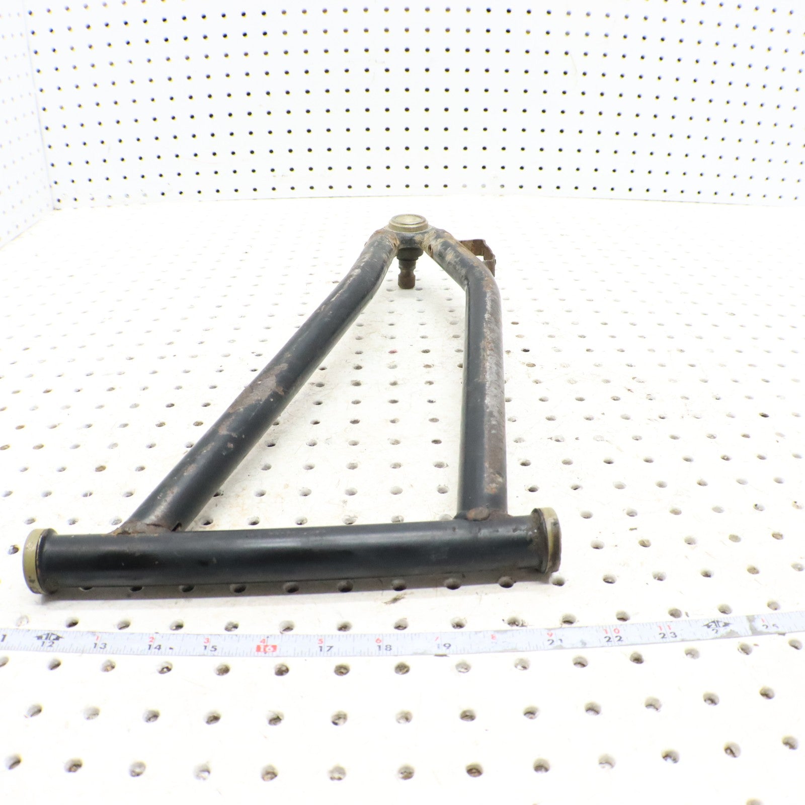 2009 Polaris Rzr 800 Lower Front Right Control A Arm 1015456-458; 1018206-458
