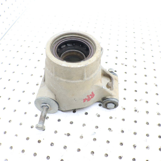 2004 Polaris Sportsman 500 Bearing Carrier Knuckle Rear 5133664 5134206
