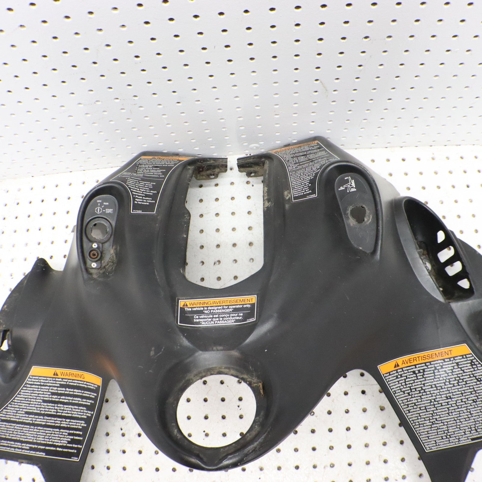 2007 Polaris Iq 600 Console Gas Tank Cover 2633082-070