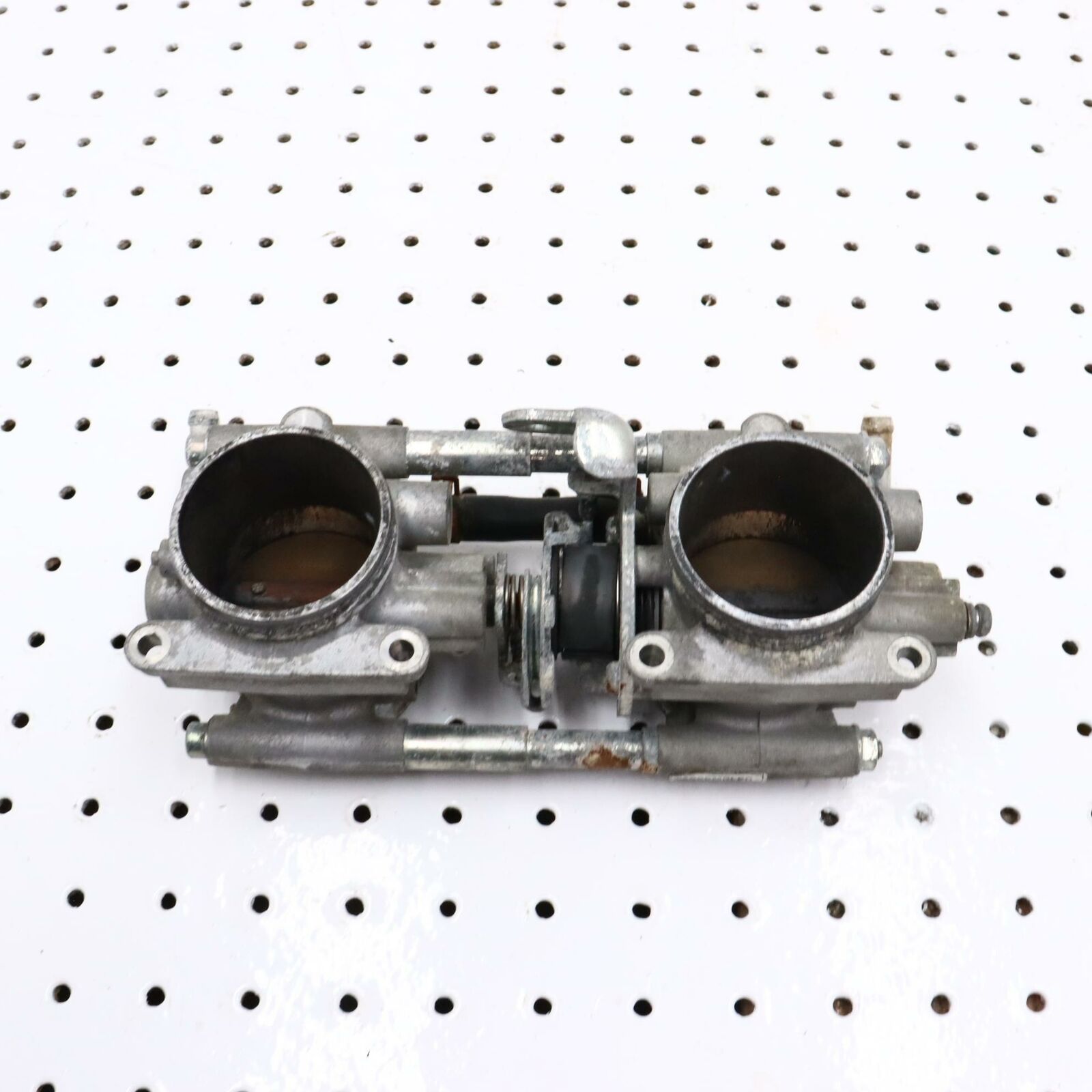 2007 POLARIS IQ 600 MAIN FUEL INJECTORS THROTTLE BODIES BODY 1203213