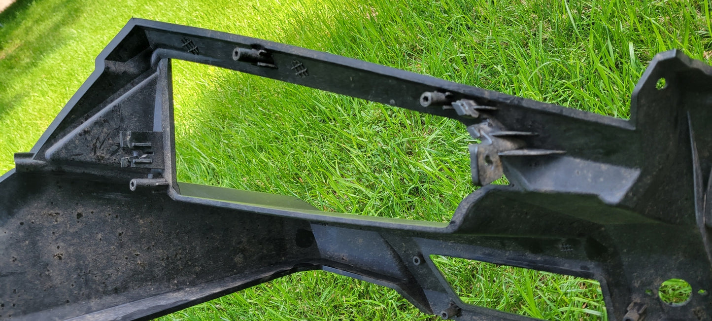 2013 Polaris Ranger Xp 900 Front Fascia Cowling 5439018-070