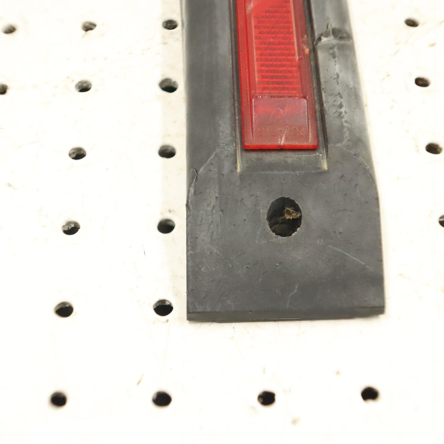 1995 Polaris Xcr 600 Rear Bumper CAP RIGHT 5430930-070