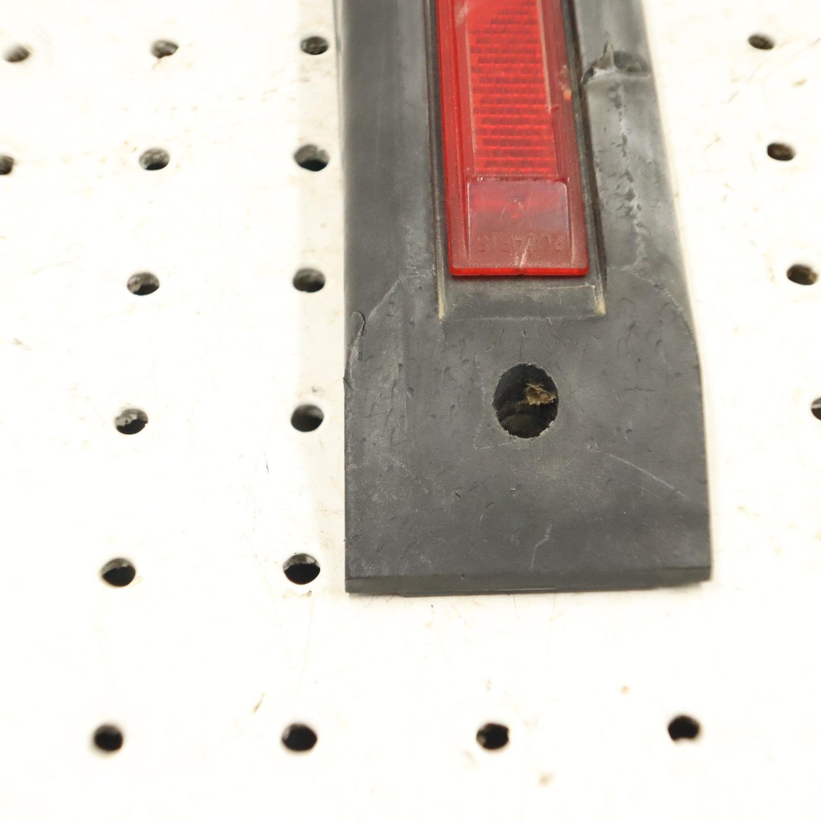 1995 Polaris Xcr 600 Rear Bumper CAP RIGHT 5430930-070