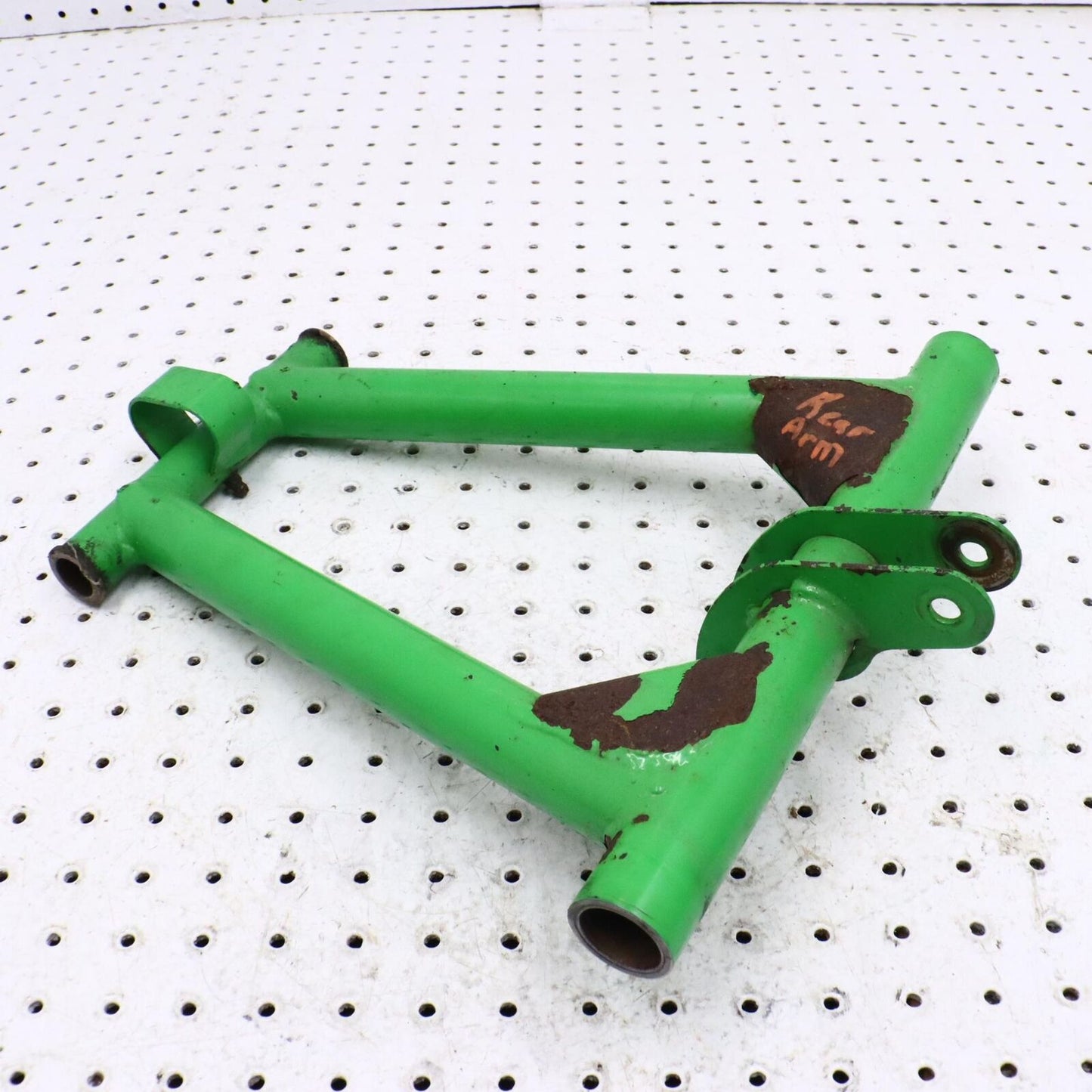 2011 ARCTIC CAT M8 REAR IDLER TORQUE ARM 1704-646