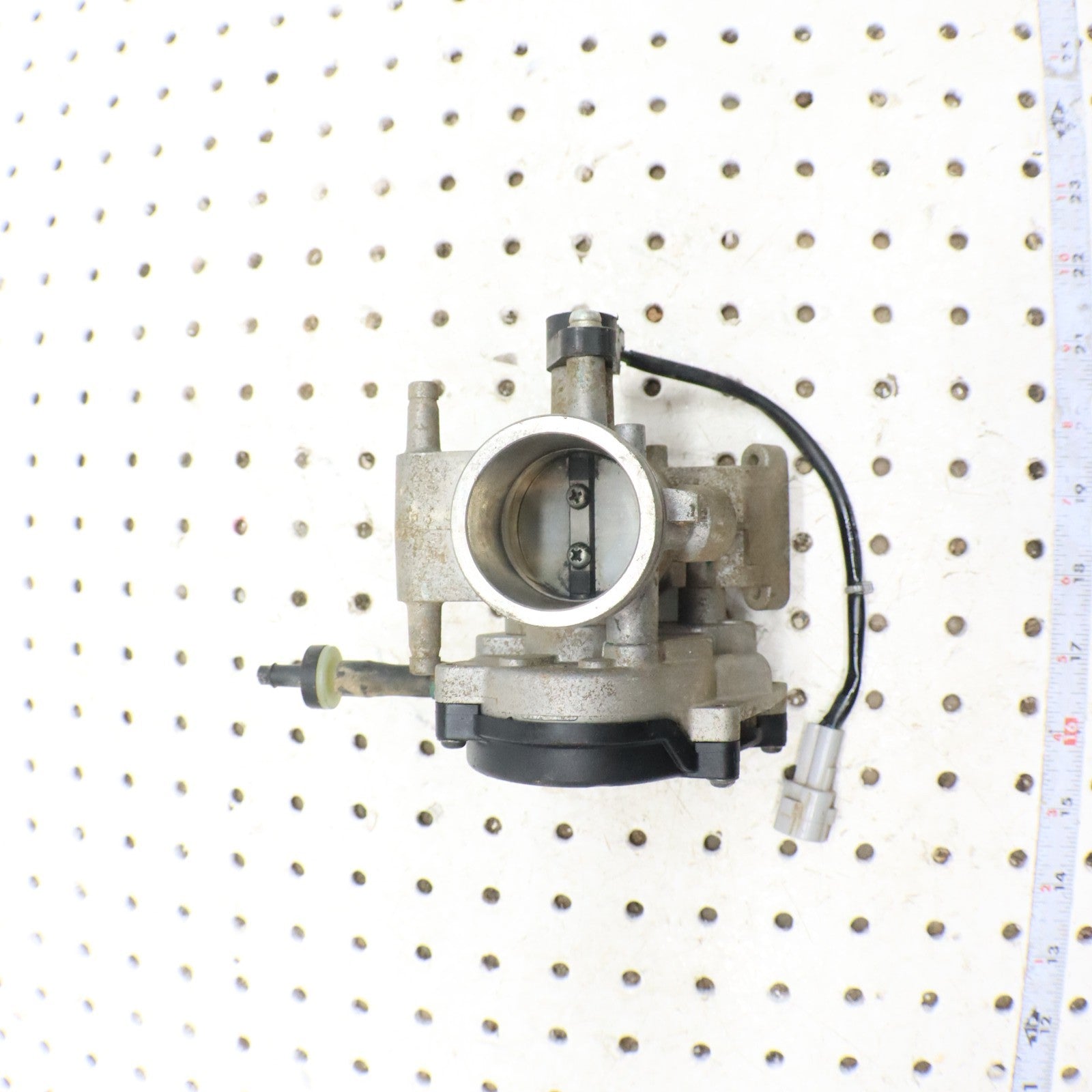 2009 Polaris Rzr 800 Throttle Body 1202836; 2203924 ; 2410342; 1204715