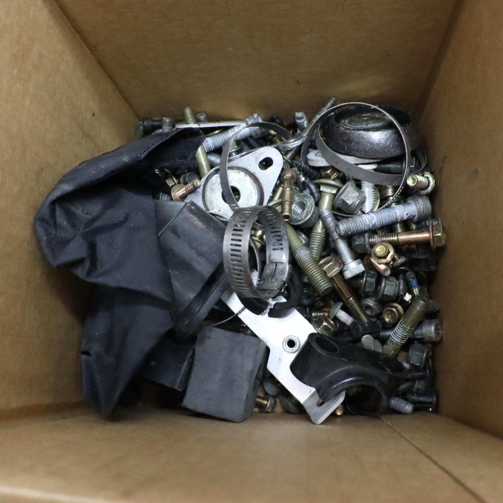 2016 Polaris Rush 800 Hardware Nuts Bolts Fasteners Random