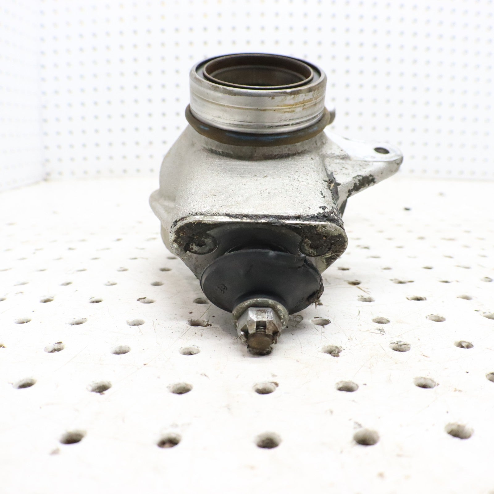 1995 Polaris Xplorer 400 Front Hub Strut LEFT 2200598 1843054