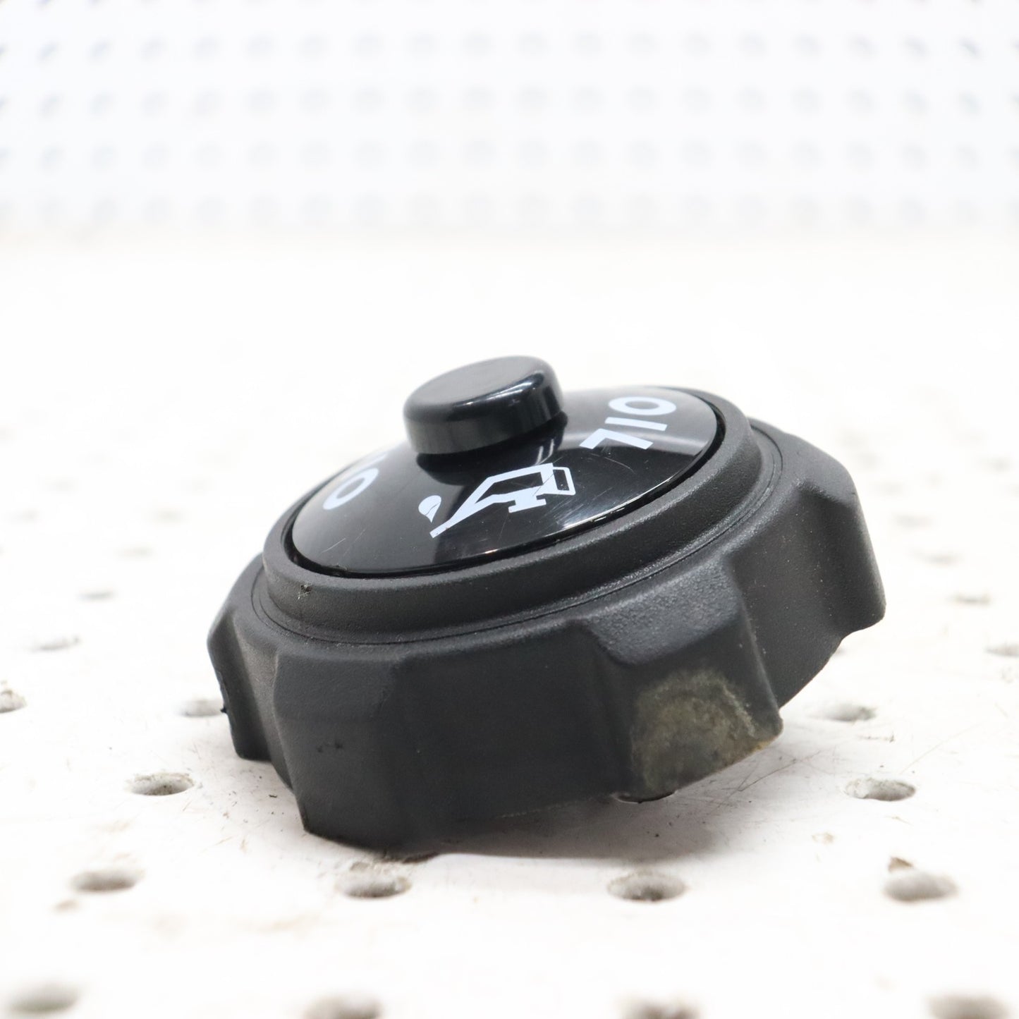 2016 Arctic Cat M8000 Oil Tank Cap Cover Lid 2670-447; 2670-643