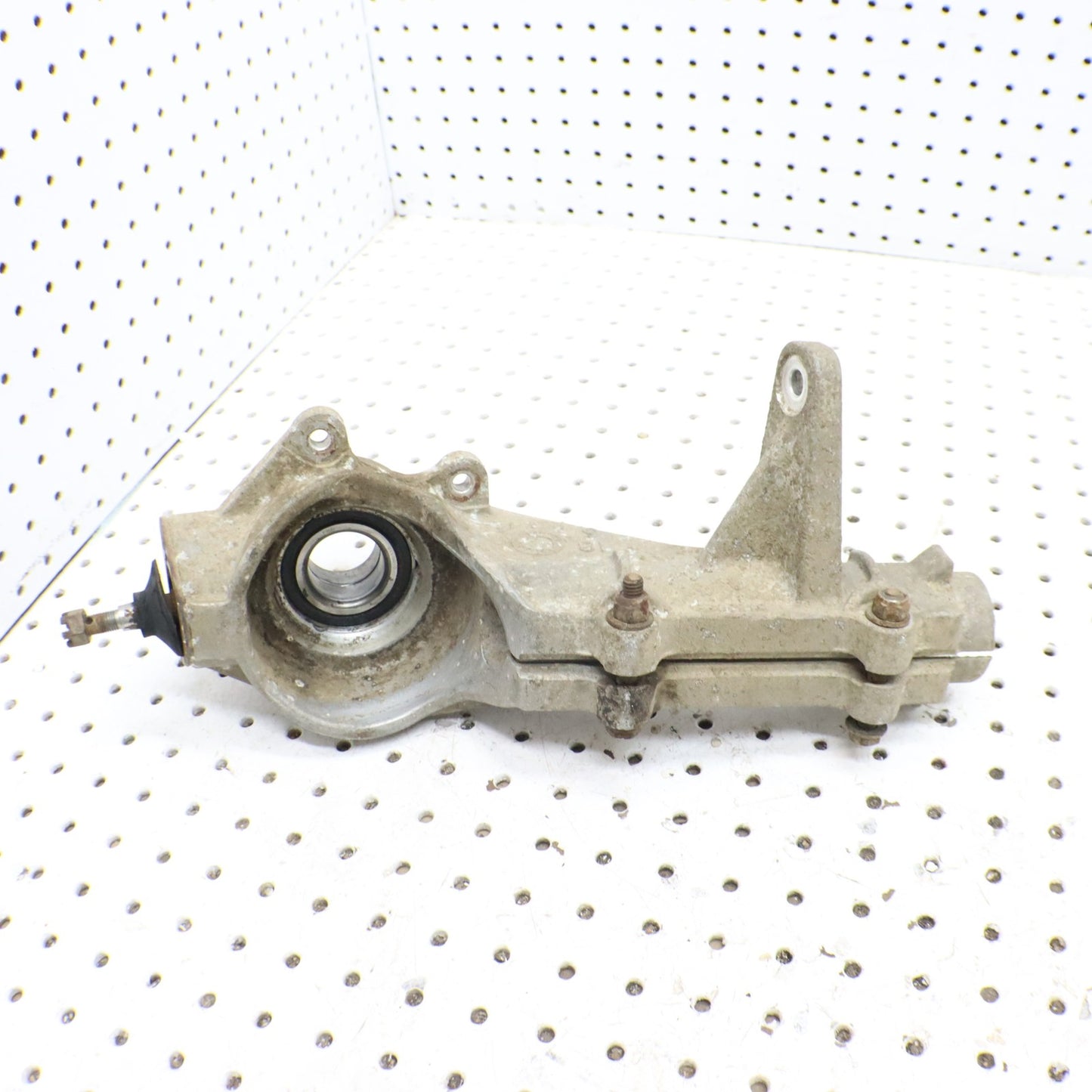 2018 Polaris Sportsman 570 Efi Front Hub Strut 1822825 left 