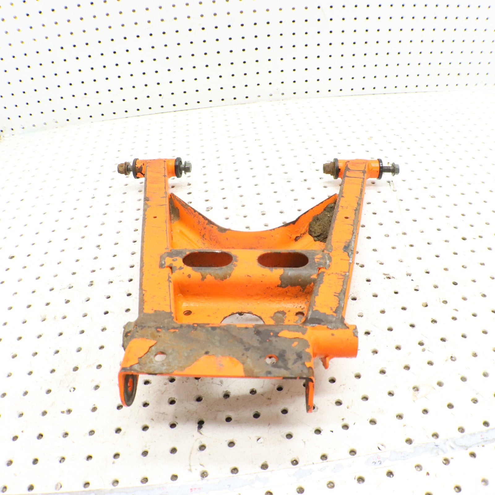 2013 Polaris Ranger Xp 900 Lower Right Rear Control A Arm 1018461-589