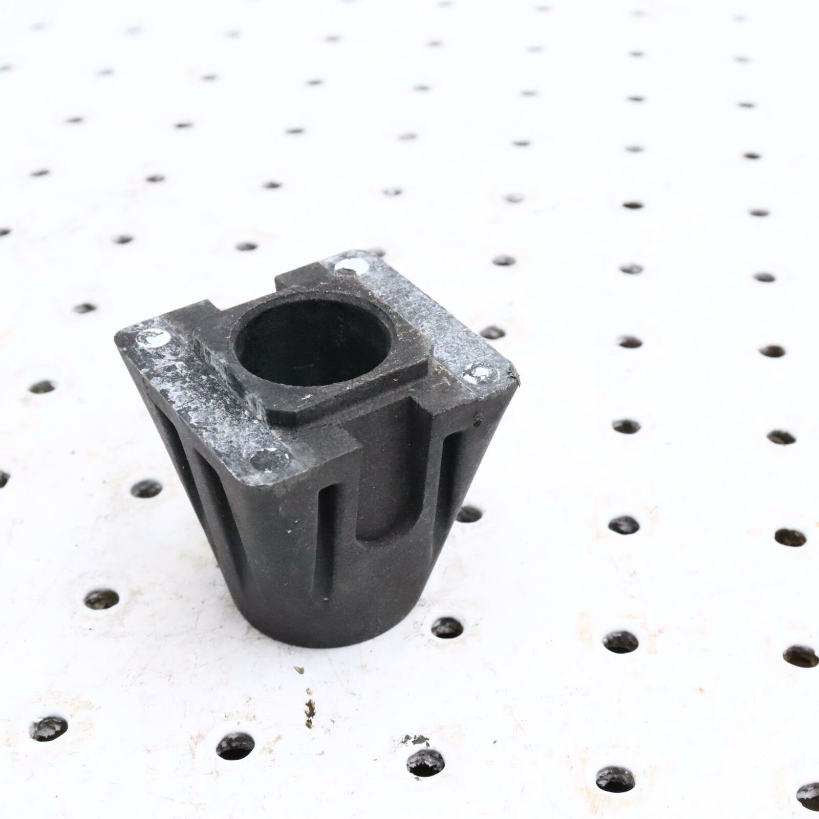 2007 POLARIS IQ 600 IDLER SPACER 5432535